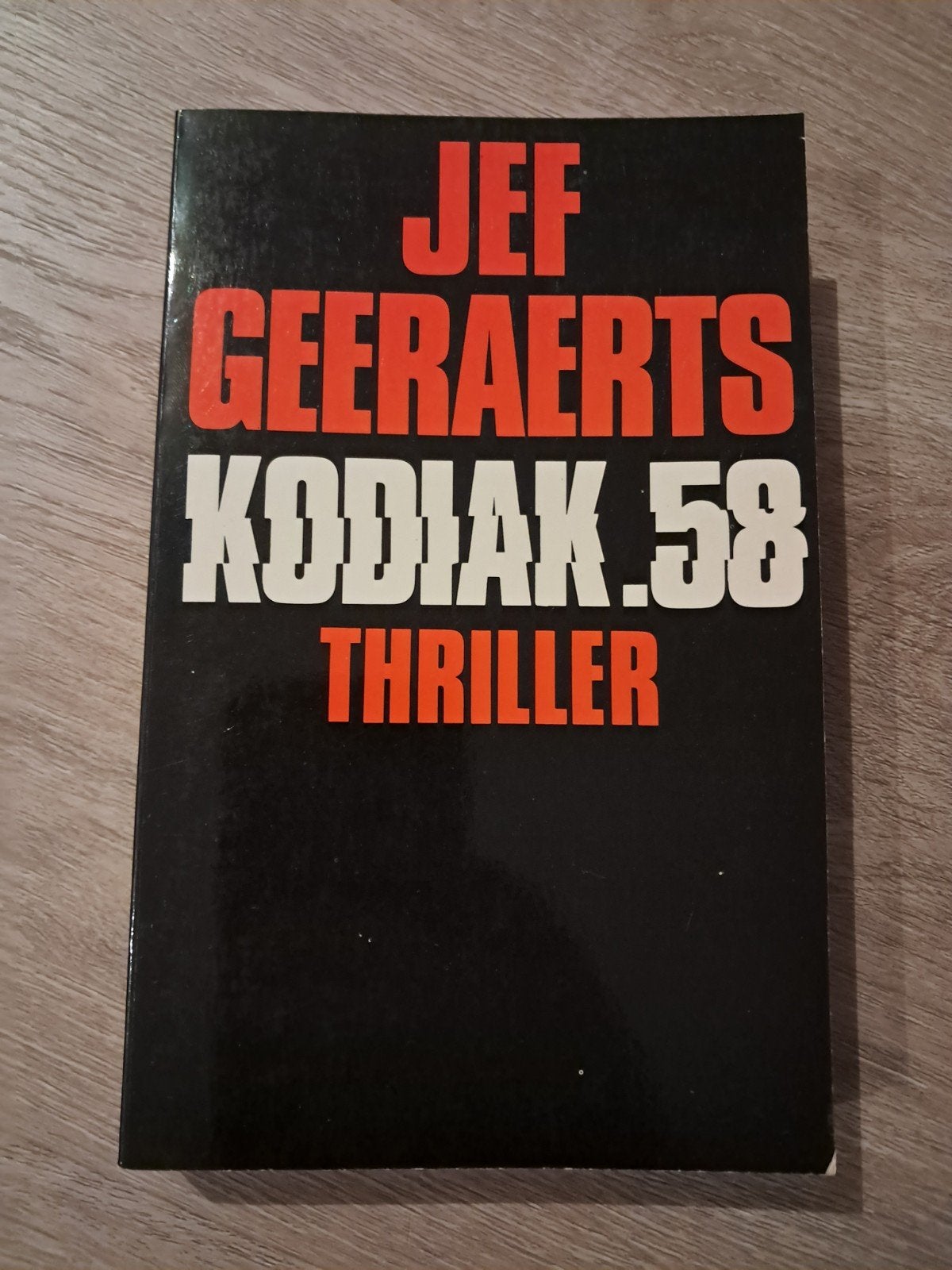 C9 Jef Geeraerts - Kodiak.58 Thriller, Boeken, Ophalen of Verzenden, Gelezen, Jef Geeraerts, België