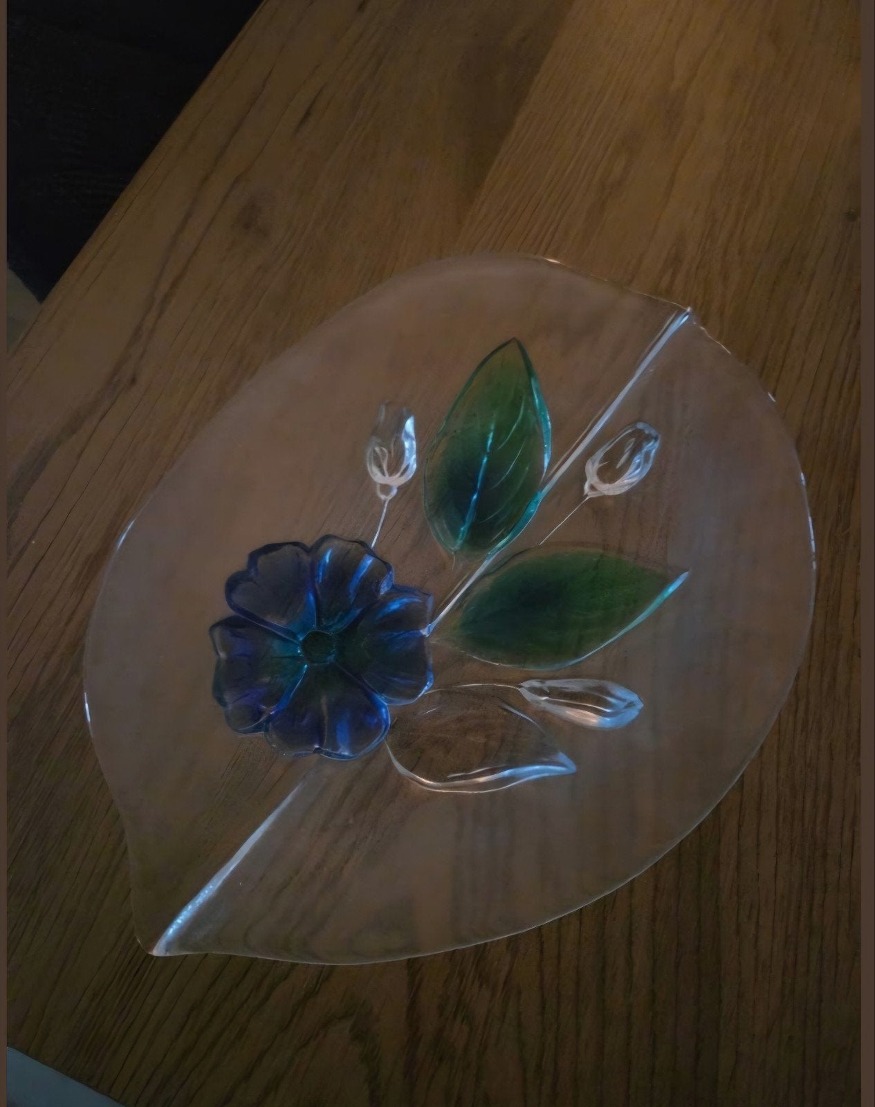 Glazen schaal met bloemmotief, Antiek en Kunst, Ophalen