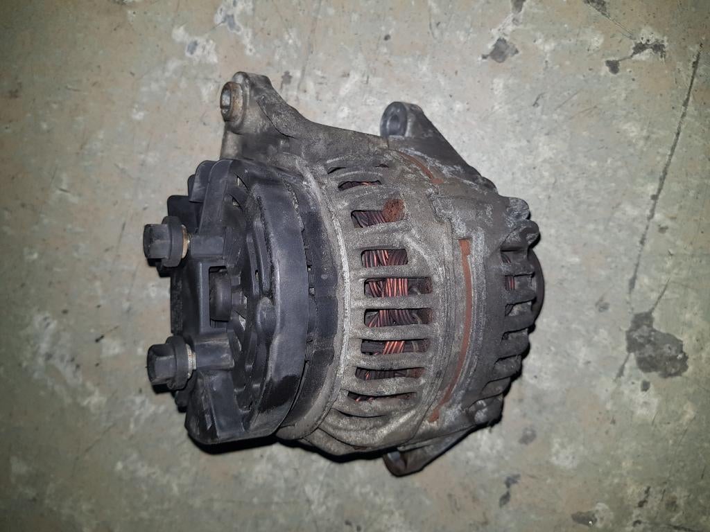 Dynamo Iveco New Daily II 35C12V 2005, Ophalen of Verzenden