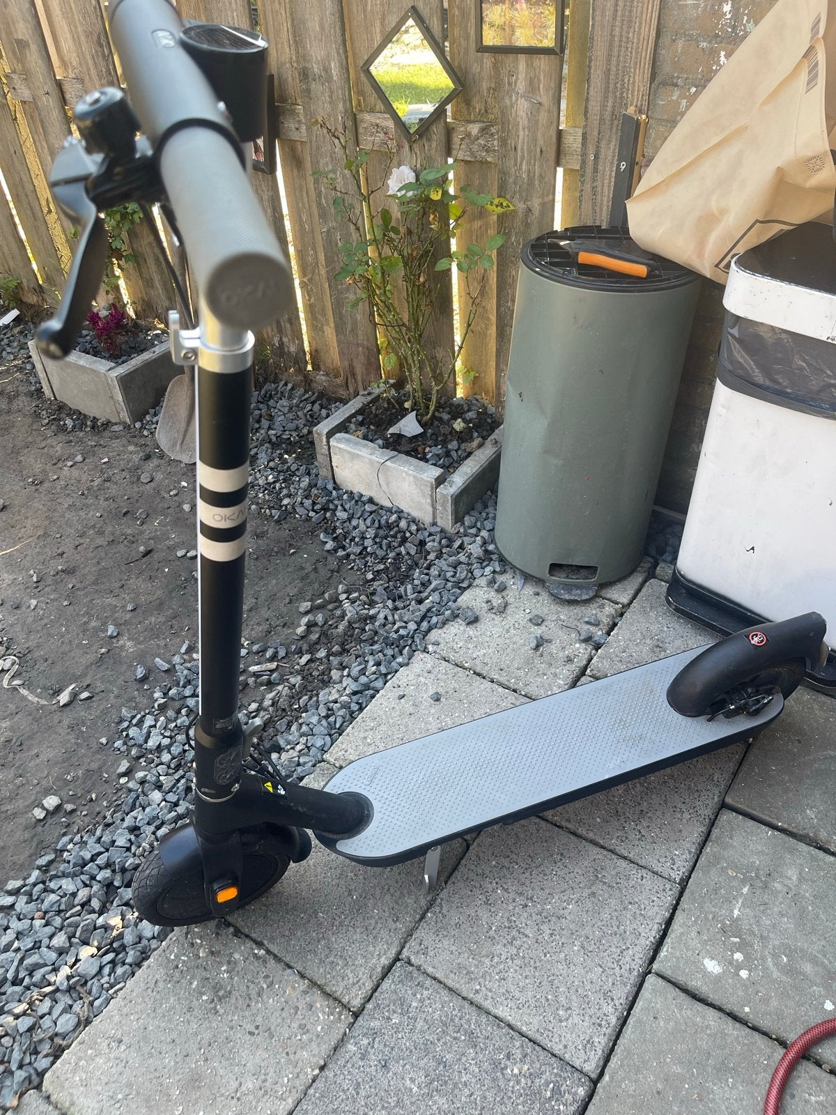 Okai Neon elektrische step - Zo goed als nieuw, Ophalen of Verzenden, Zo goed als nieuw, Elektrische step (E-scooter)