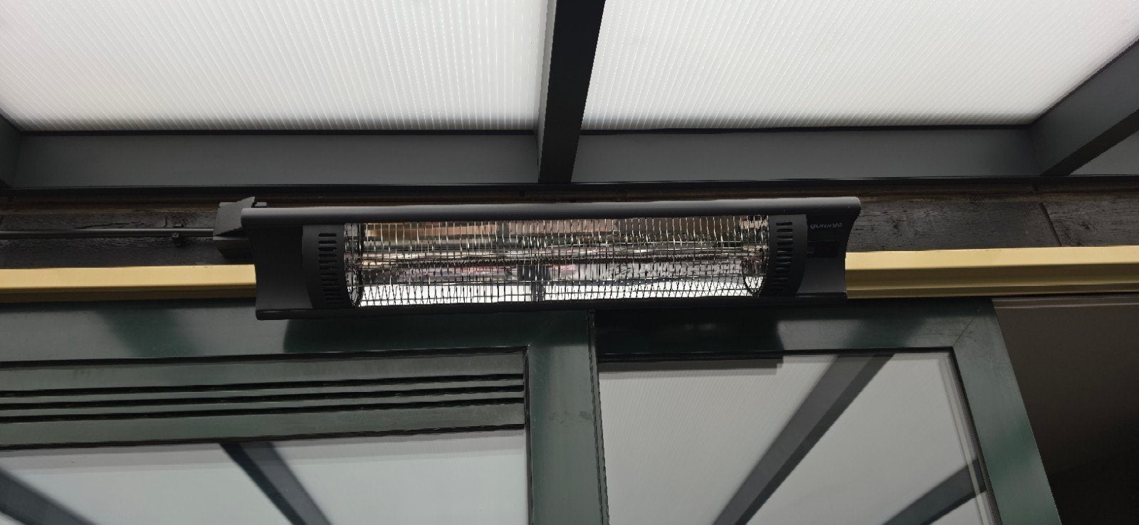 Elektrische terrasverwarmer voor wandmontage, Draaibaar, Zo goed als nieuw, Wand, Ophalen