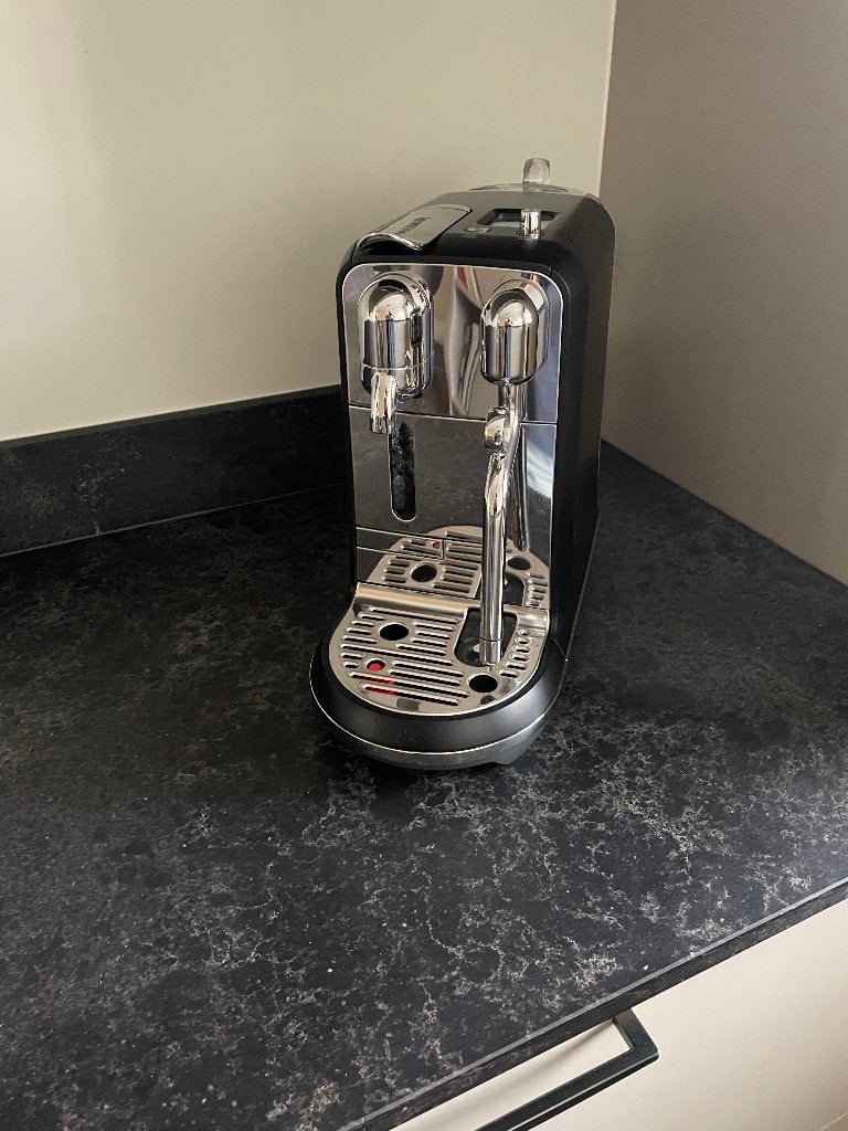 Nespresso SAGE Creatista Plus - Capsulemachine, Witgoed en Apparatuur, Ophalen, Koffiepads en cups, Koffiemachine, Zo goed als nieuw