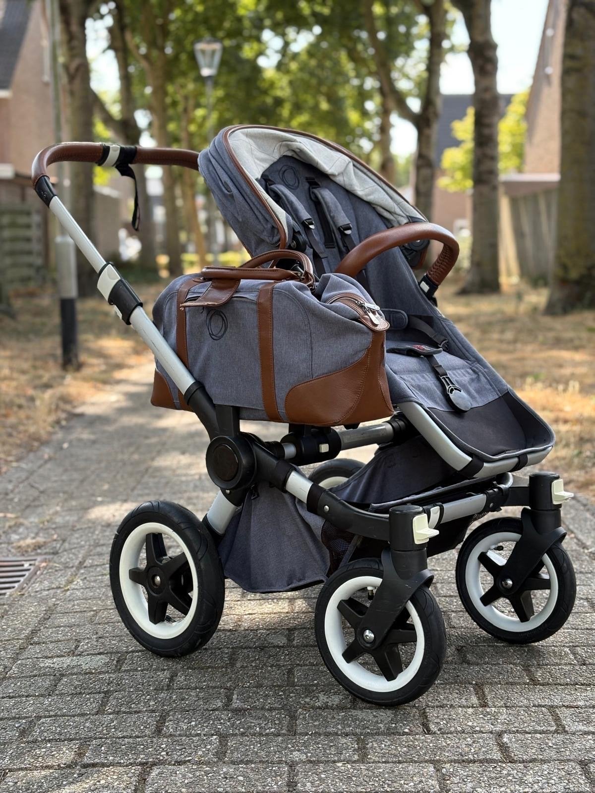 Complete Bugaboo Donkey Duo – Incl. Extra’s!, Ophalen, Gebruikt, Bugaboo, Luchtbanden