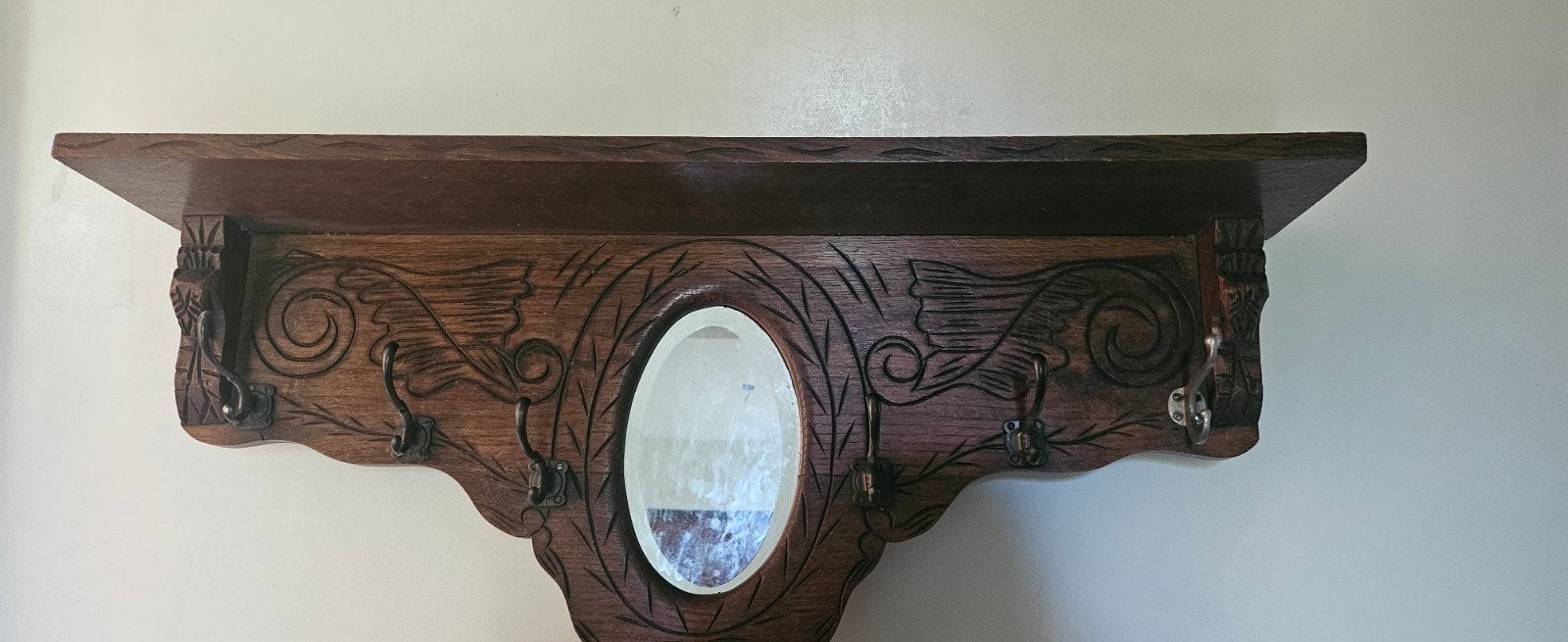 Antieke Houten Wandkapstok met Spiegel en Houtsnijwerk, Gebruikt, Minder dan 100 cm, Hout, Ophalen