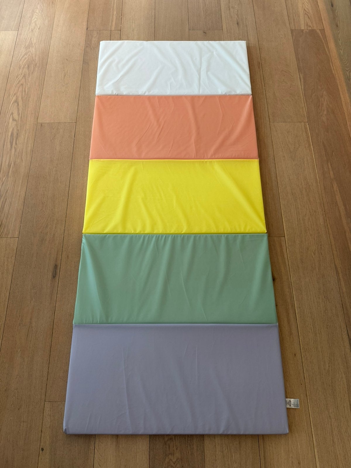 Speelmat regenboog pastel, Ophalen, Zo goed als nieuw