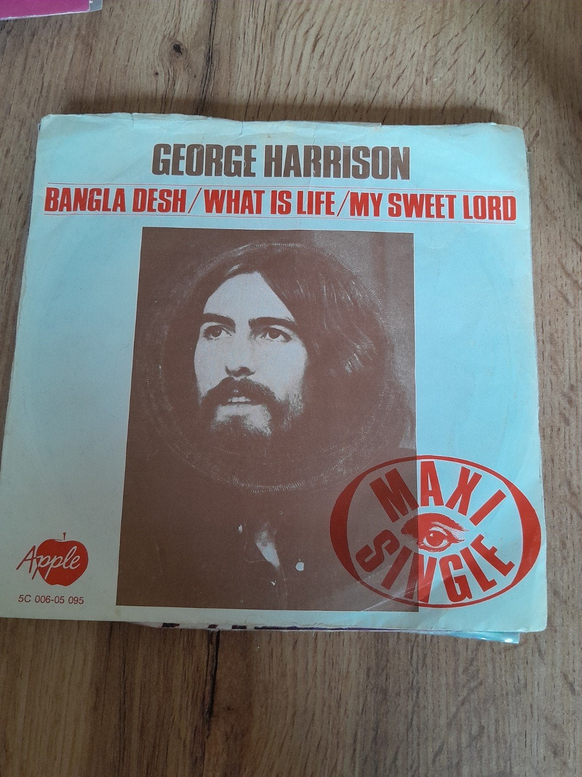 George harrison 7inch bangla desh, Ophalen of Verzenden, Zo goed als nieuw, Pop
