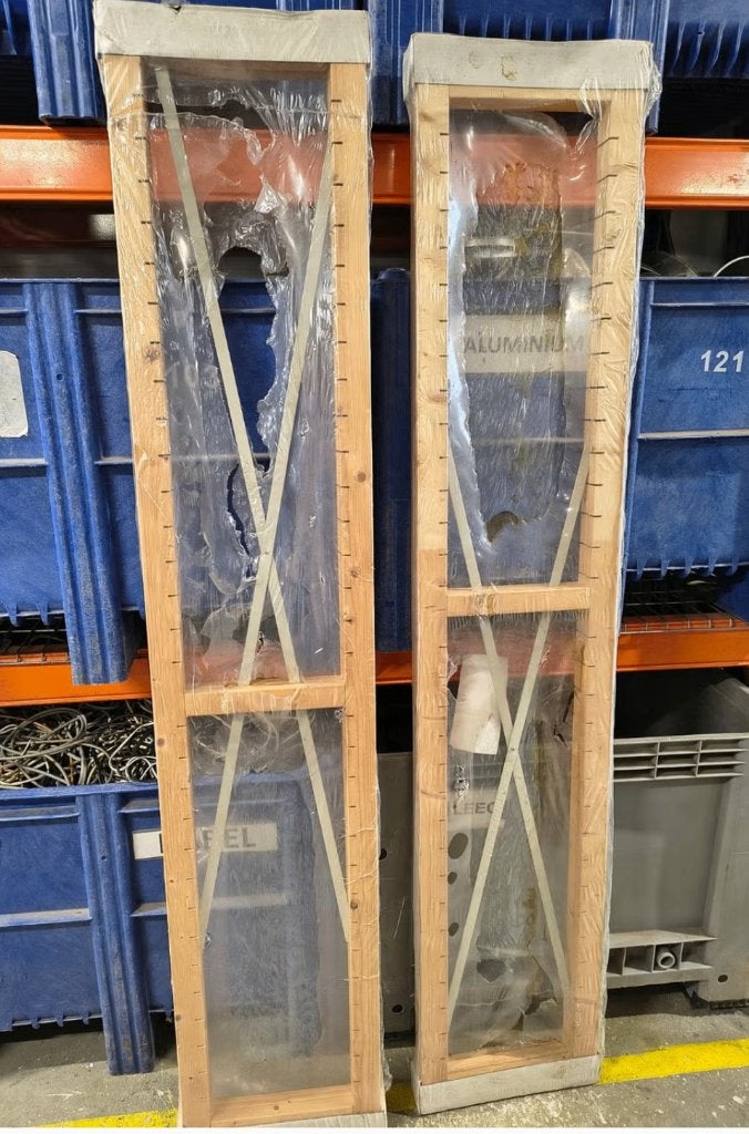 2 x ahrend houten stellingkast en 1 x kunststof, Ophalen, Gebruikt, ., .
