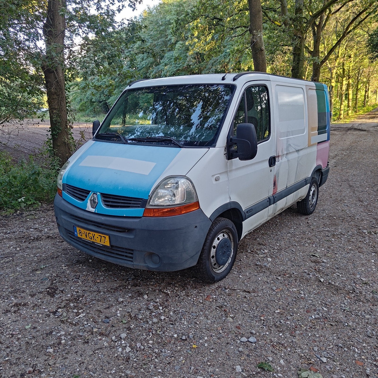 Renault Master T28 2.5 DCI 74KW L1h1 2010 Euro 4 nieuwe apk, Voorwielaandrijving, Stof, 4 cilinders, 2000 kg