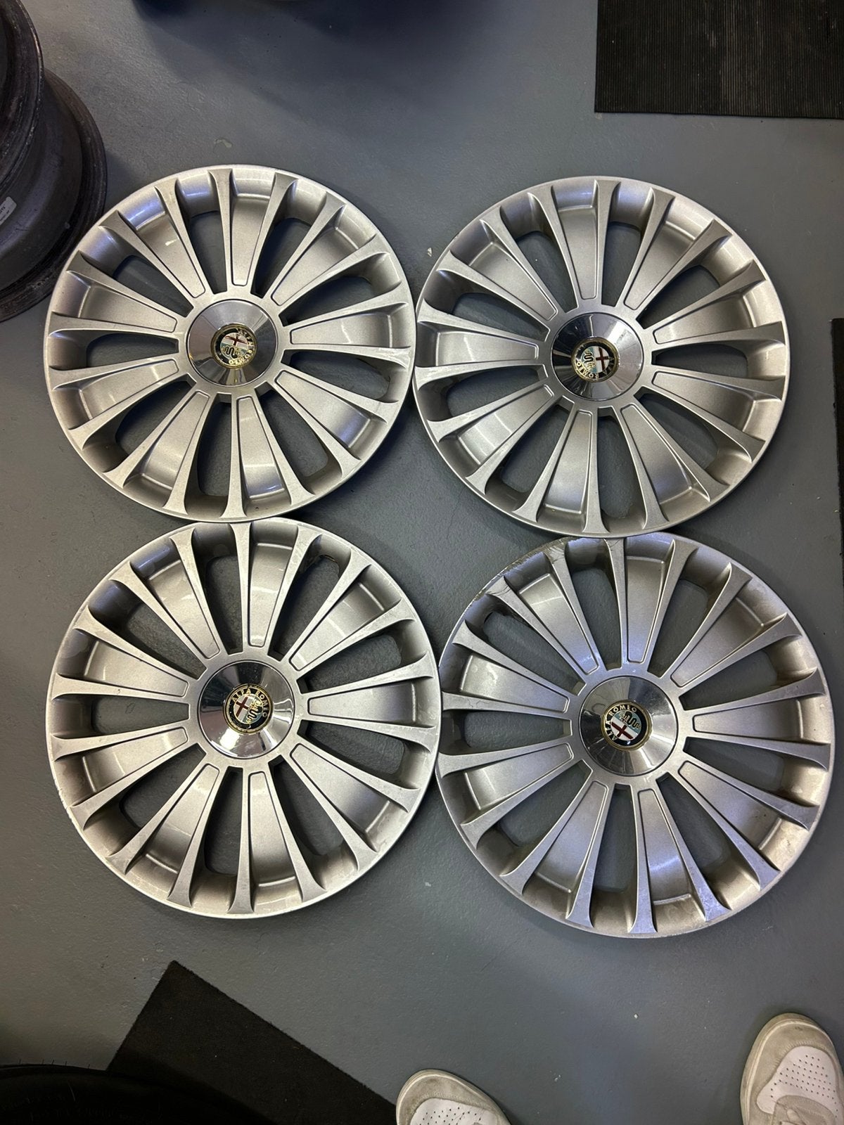 Alfa Romeo wieldoppen, Ophalen of Verzenden, Gebruikt