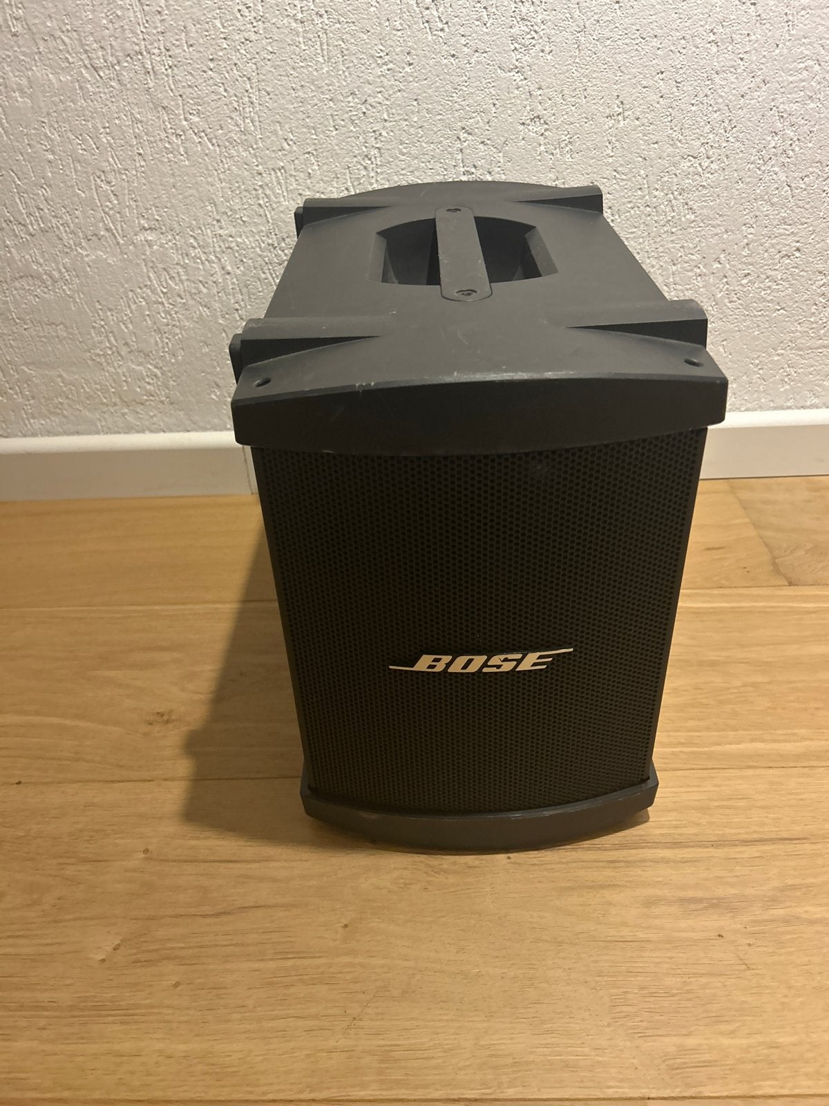 Bose Bass Module B1 Subwoofer met hoes, Ophalen, Gebruikt, Bose, 120 tot 150 watt