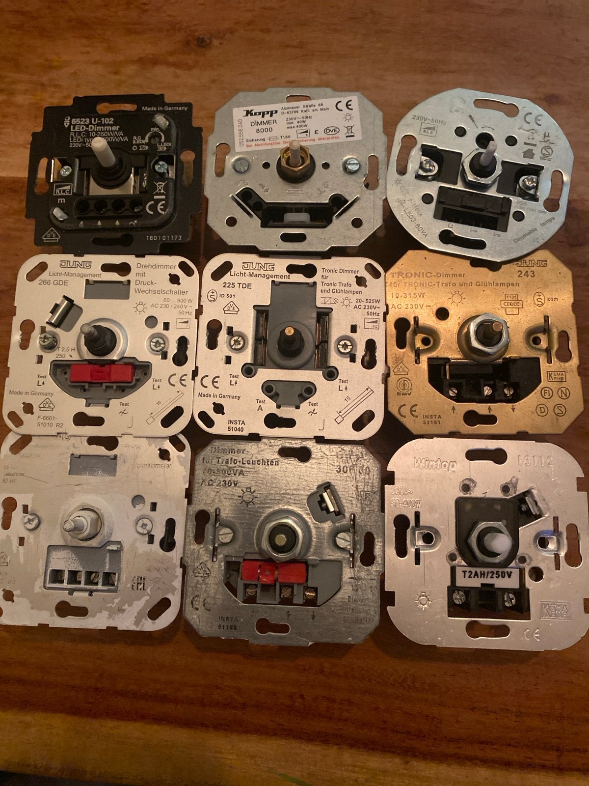Diverse Dimmers: LED, Tronic, Draai- en Wisselschakelaars, Ophalen of Verzenden, Gebruikt, Jung, Dimmer