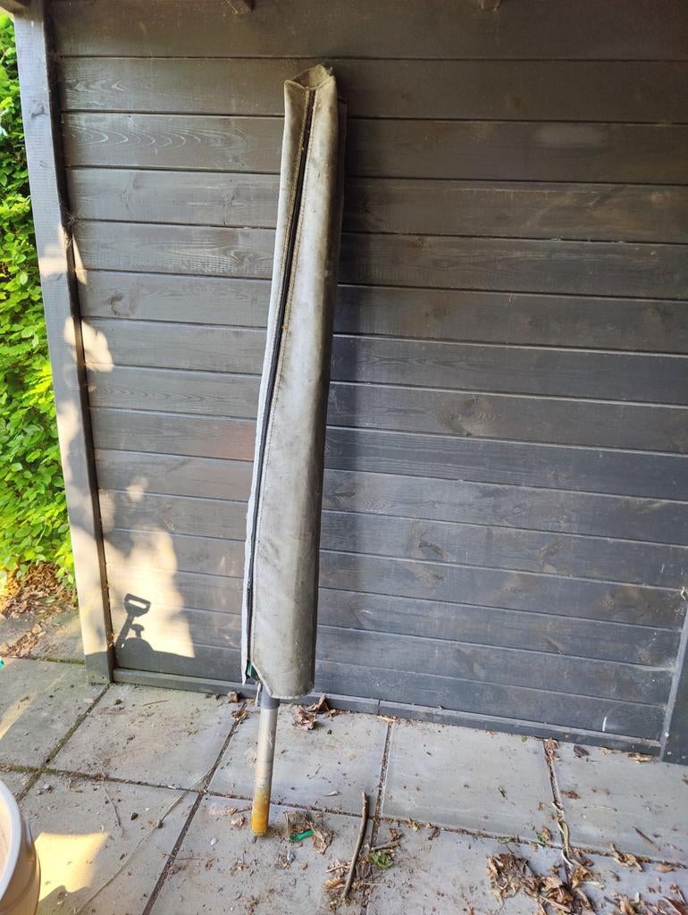 Gebruikte parasol met hoes, Ophalen of Verzenden, Gebruikt, Droogmolen