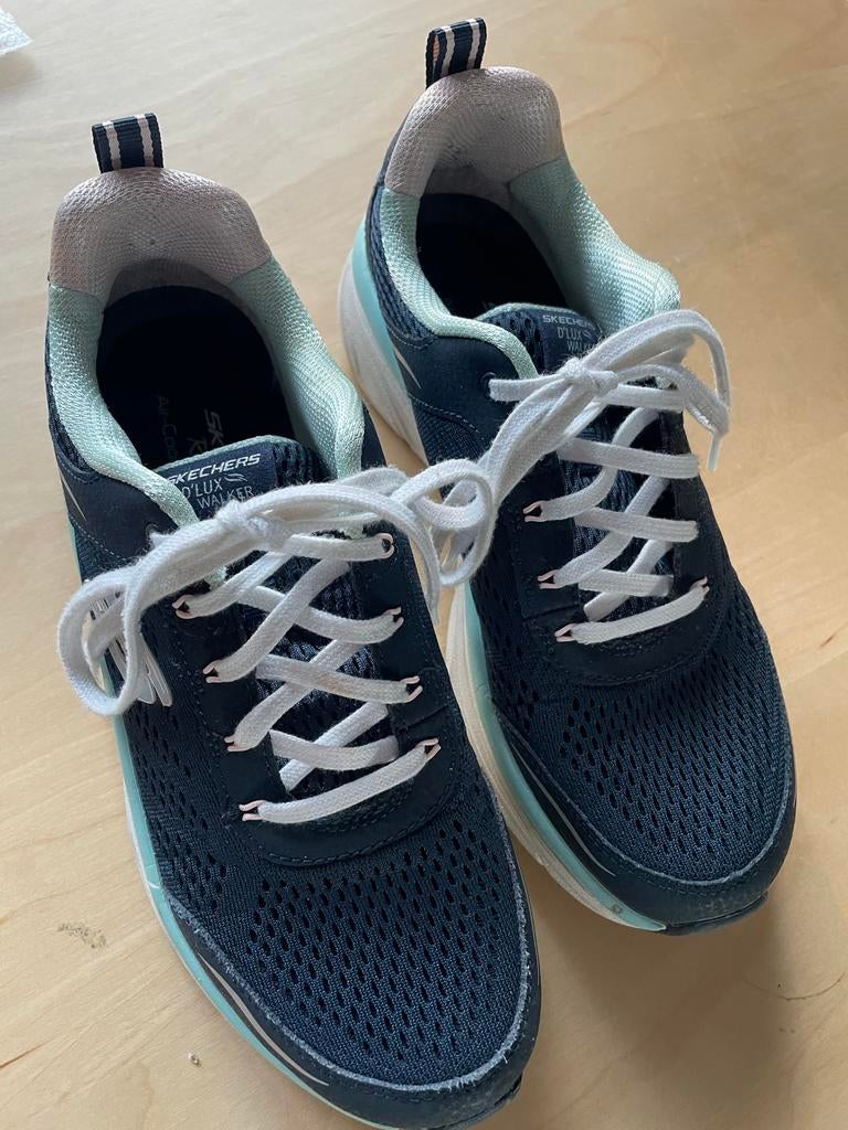 Skechers D'Lites D'Lux Walker sneakers dames maat 38 zgan, Ophalen of Verzenden, Zo goed als nieuw, Blauw, Sneakers of Gympen
