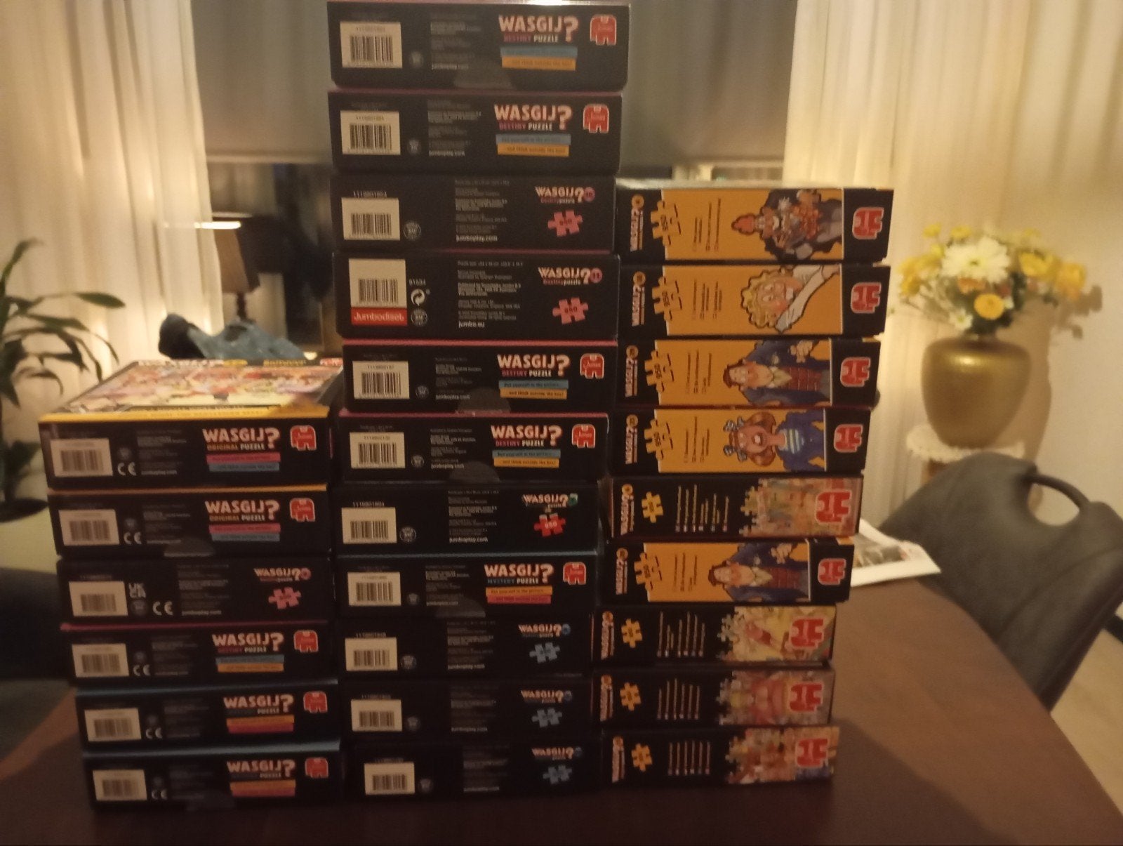 25 Wasgij puzzels, Ophalen, 500 t/m 1500 stukjes, Zo goed als nieuw