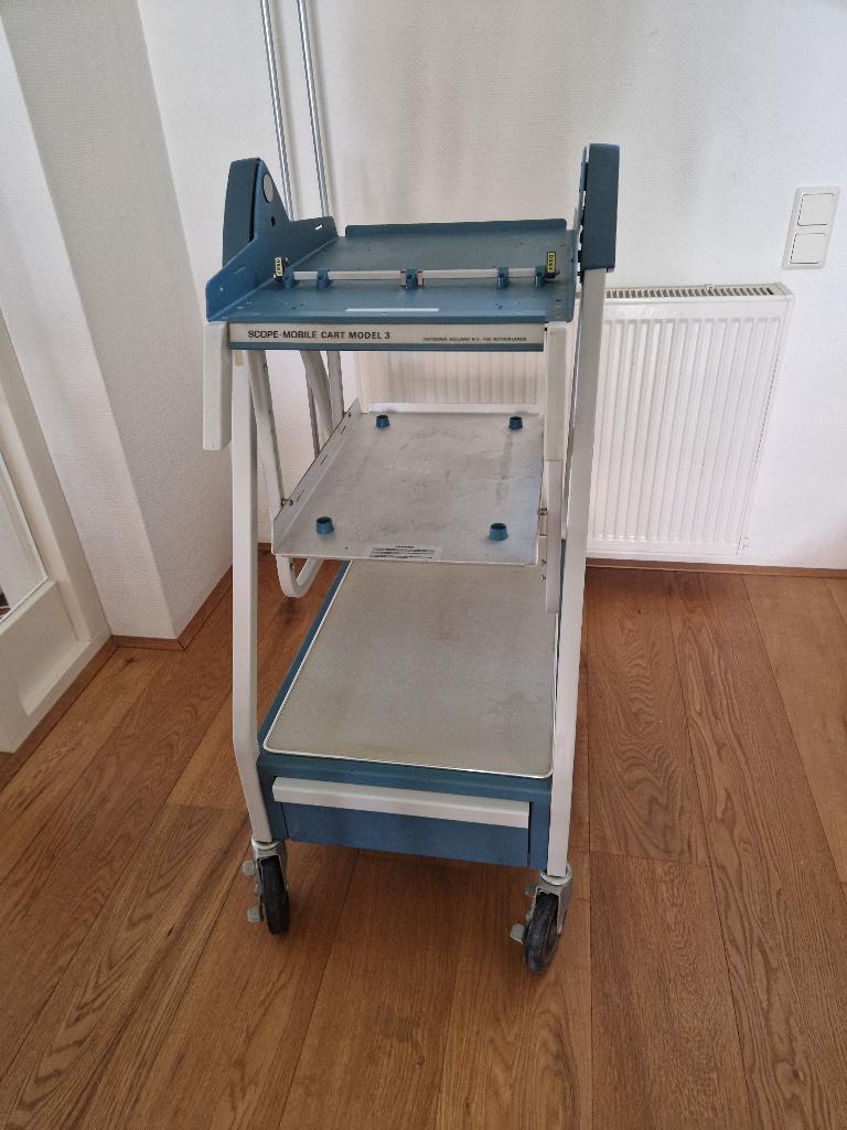 Tektronix Scope-Mobile Cart Model 3, Doe-het-zelf en Verbouw, Meetapparatuur, Ophalen, Zo goed als nieuw, Toebehoren