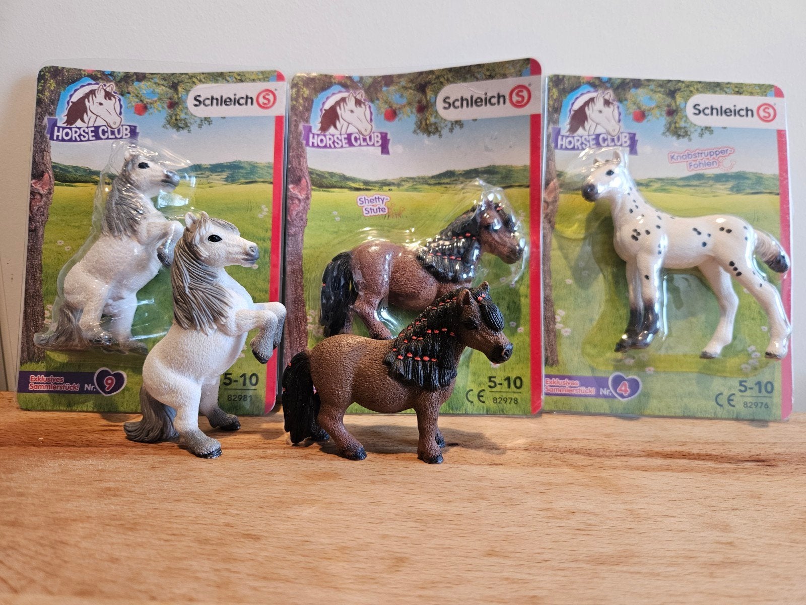 Schleich tijdschrift Knabstrupper en Shetlanders, Ophalen of Verzenden, Zo goed als nieuw, Paard, Beeldje of Figuurtje