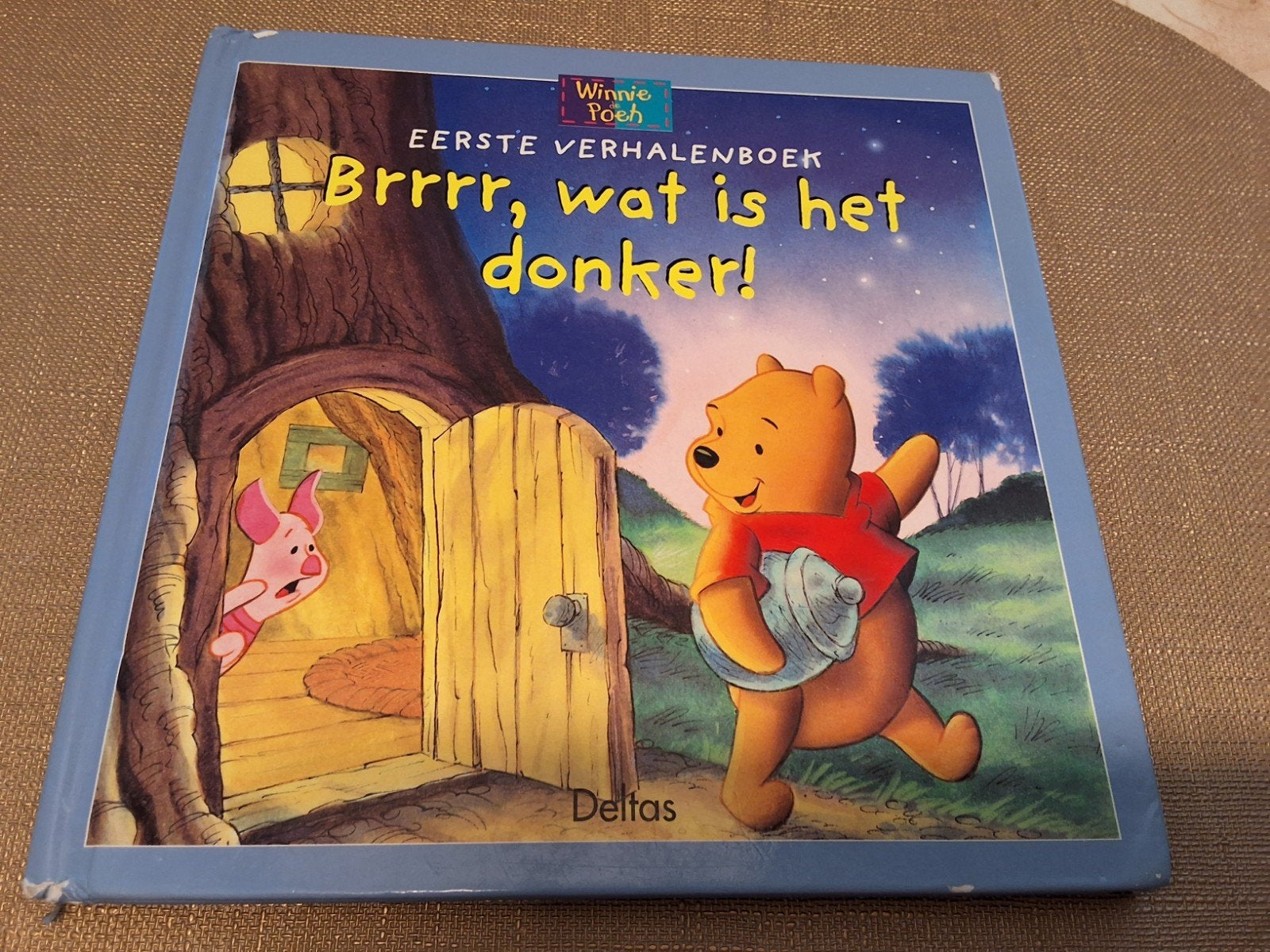 Winnie de Poeh: Brrrr, wat is het donker!, Boeken, Ophalen of Verzenden, Gelezen, Betty Birney, 2 tot 3 jaar