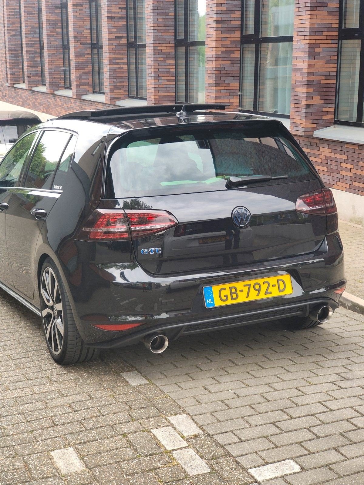 Volkswagen Golf GTE Zwart  Panoramadak | GTI Look | Trekhaak, Auto's, 4 cilinders, Zwart, 1395 cc, 1499 kg