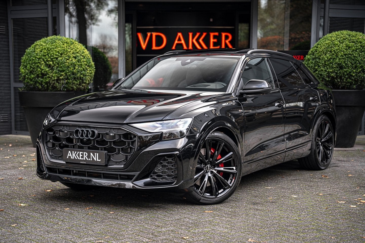 Audi Q8 60 TFSIe 4WSturing | Massage | Head-up | Verl. Garan, Auto's, Audi, Automaat, Q8, Overige brandstoffen, Zwart