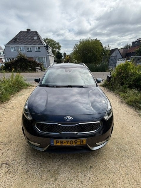 Kia Niro 1.6 GDi Hybrid Automaat | CarPlay | Trekhaak, Blauw, Leder en Stof, Origineel Nederlands, 75 €/maand