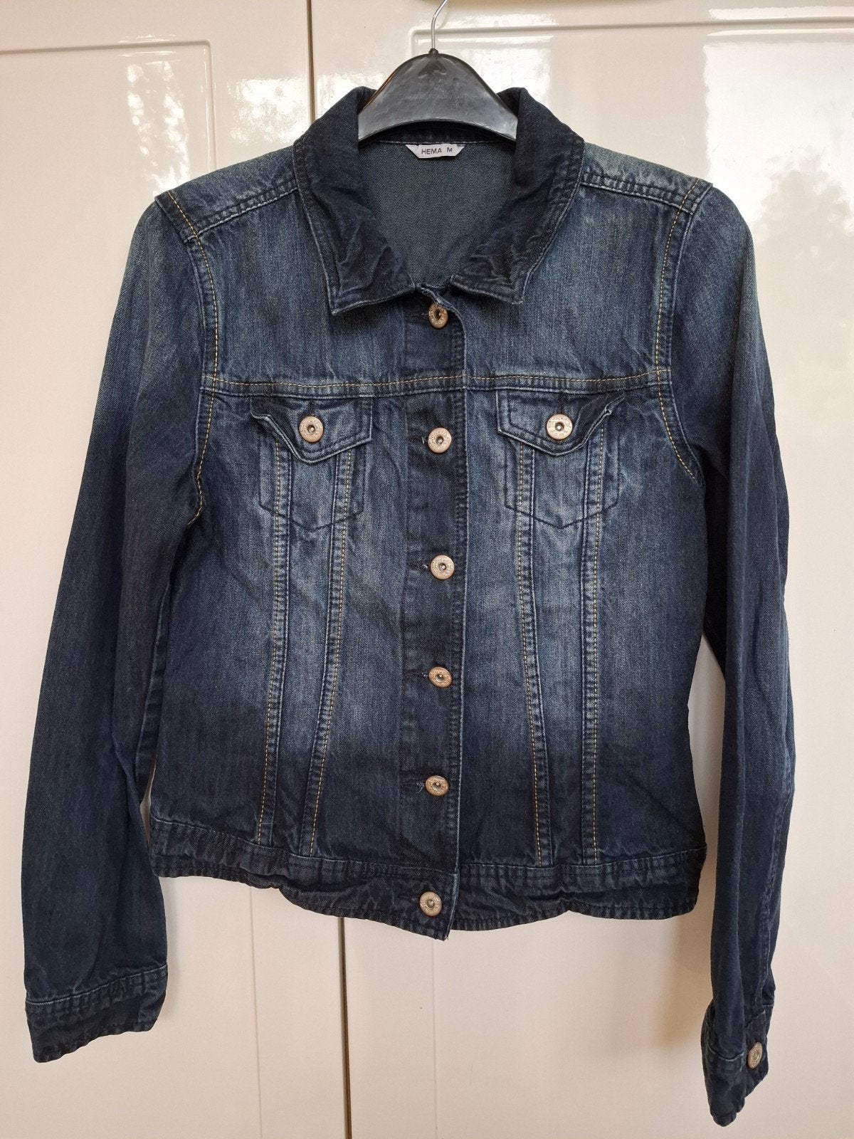 Spijkerjasje HEMA, valt als S, z.g.a.n., Kleding | Dames, Jassen | Zomer, Blauw, Ophalen of Verzenden, Zo goed als nieuw, Maat 36 (S)
