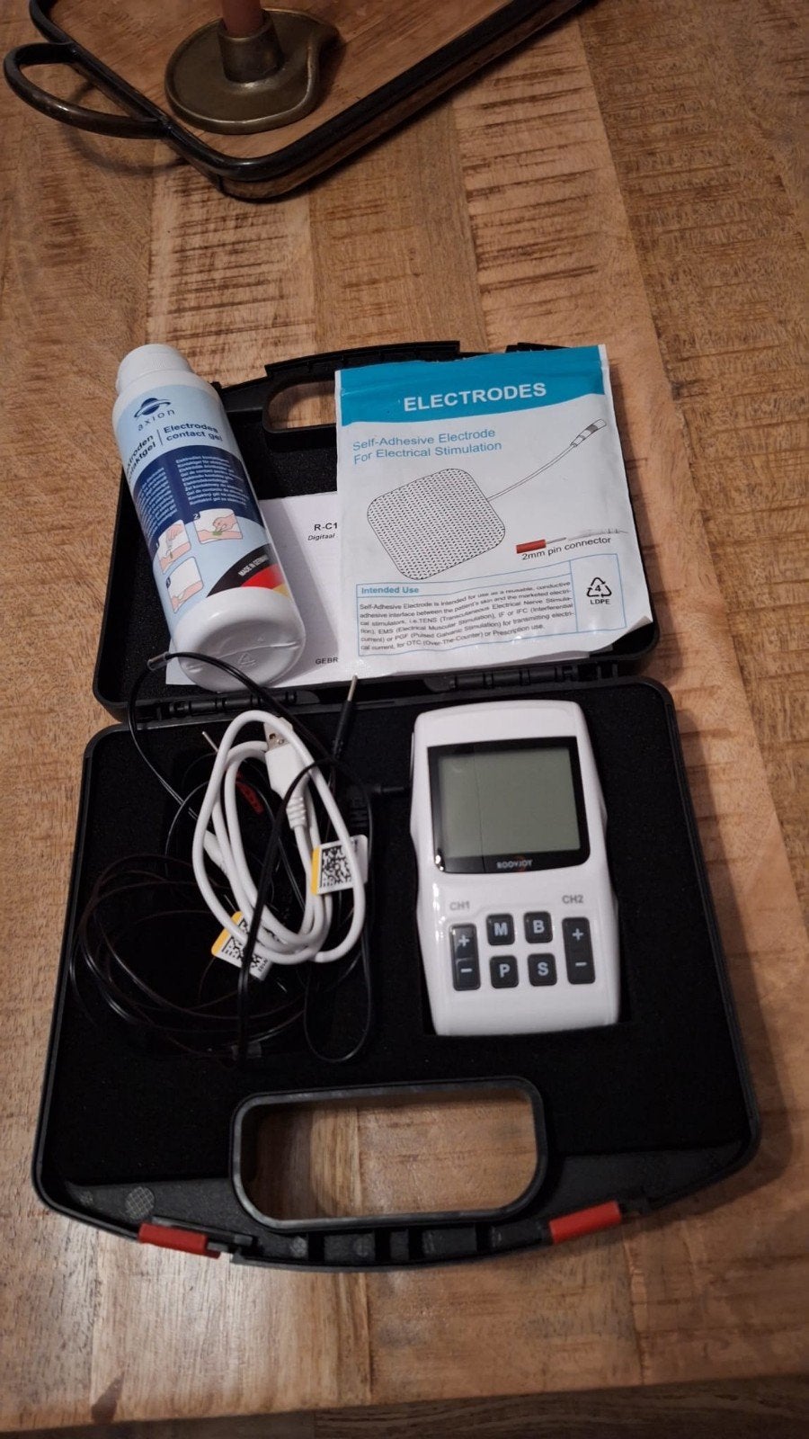 ROOVJOY TENS EMS PRO - Spierstimulator en Pijnverlichting, Ophalen, Zo goed als nieuw, Apparaat