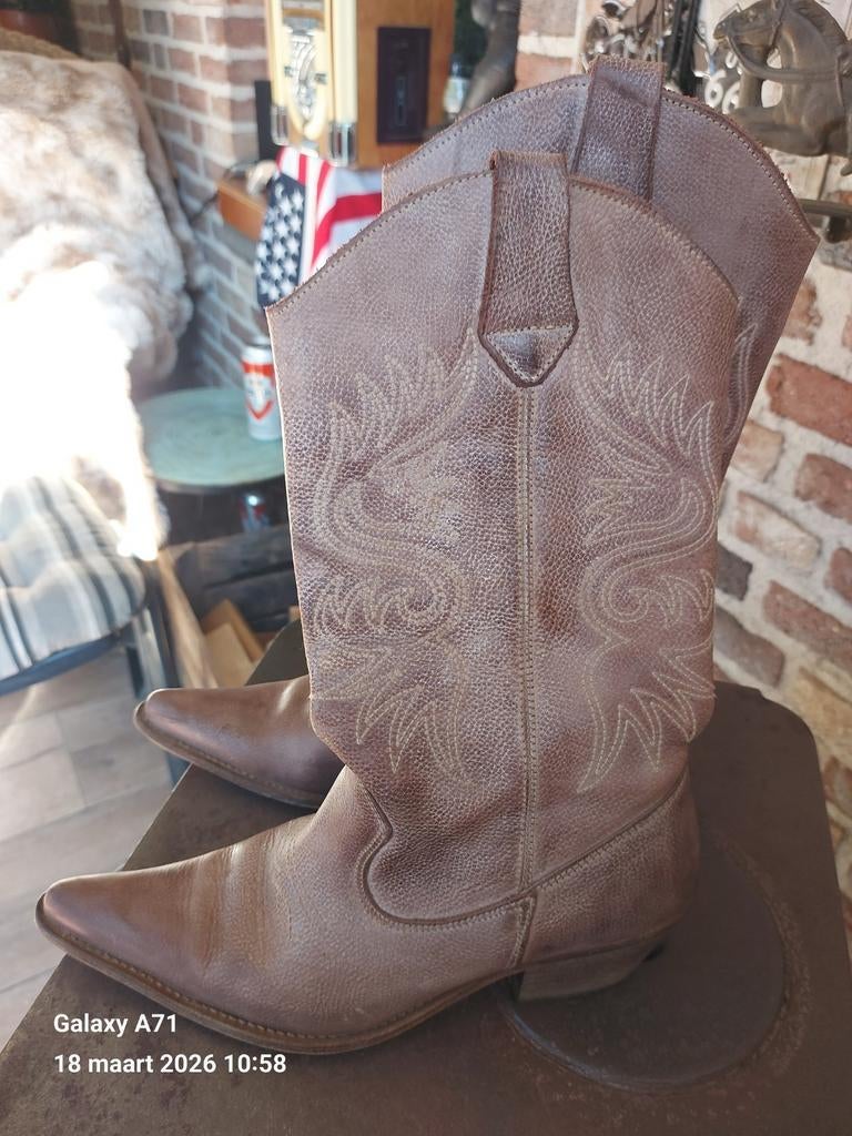 Western boots, Kleding | Dames, Schoenen, Ophalen, Hoge laarzen, Bruin, Gedragen