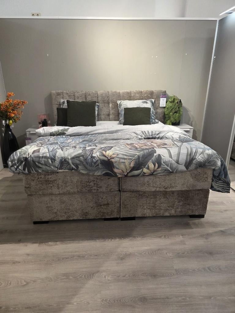 Haco Boxspring Kaloa, Ophalen, Bruin, Trendy, 180 cm