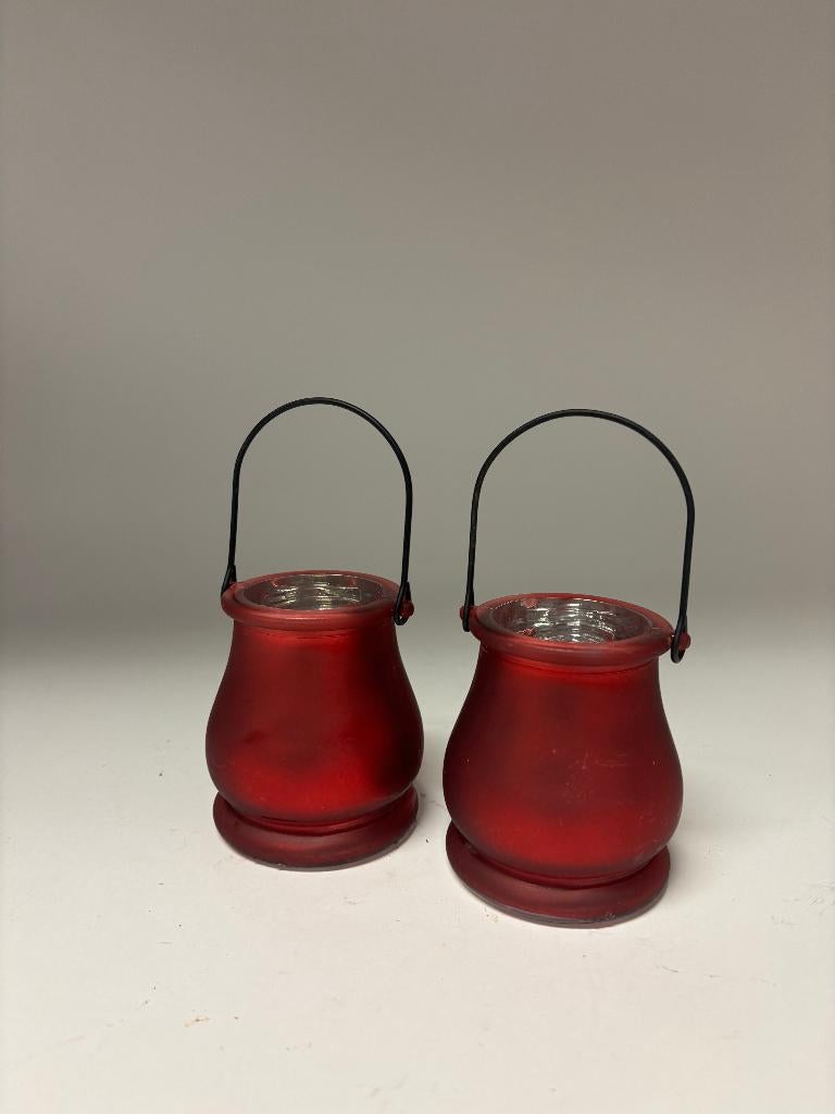 Twee rode windlichten, Overige materialen, Ophalen of Verzenden, Zo goed als nieuw, Rood