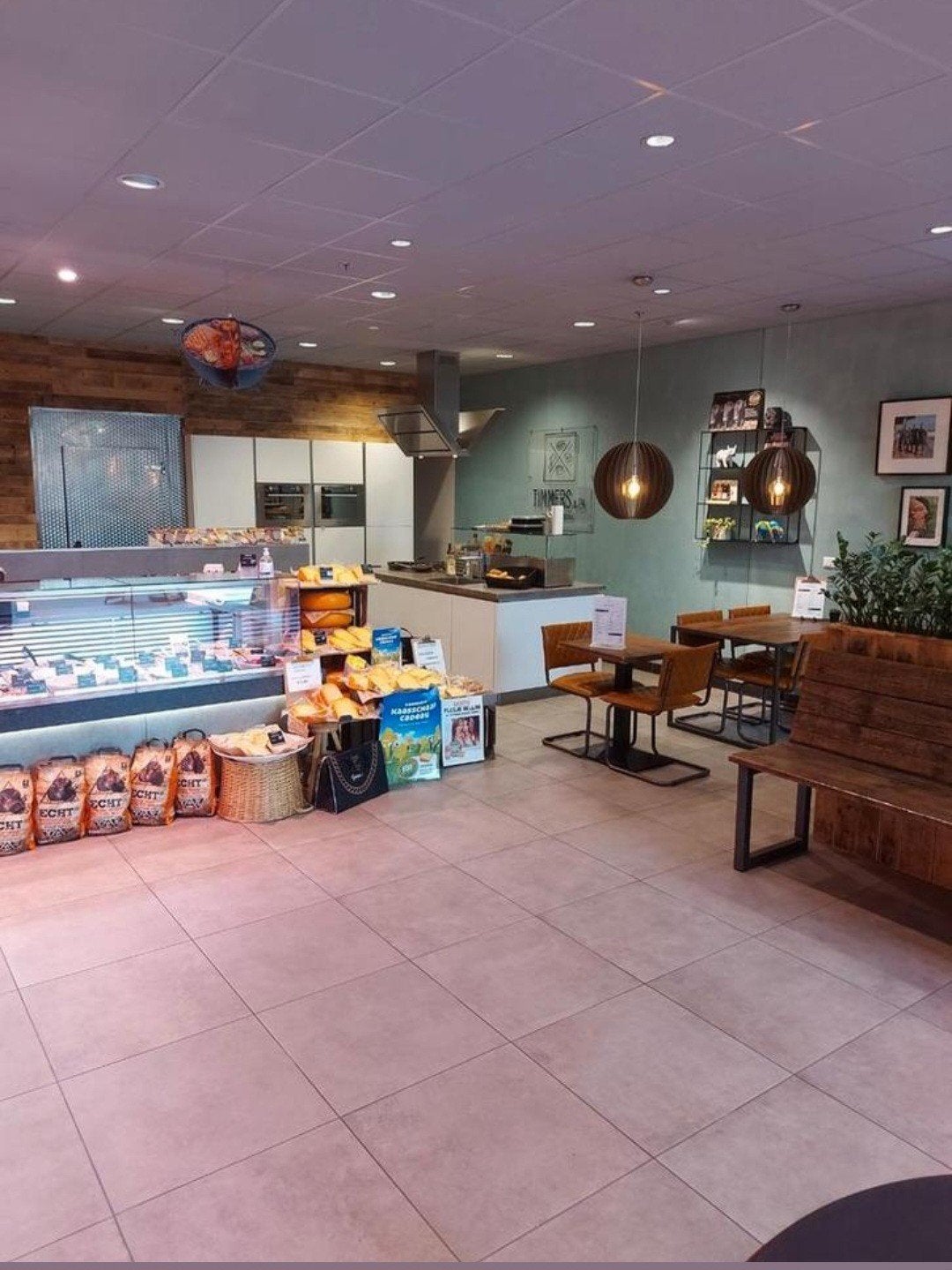 Slagerij, lunchroom en toko, Ophalen of Verzenden, Vlees