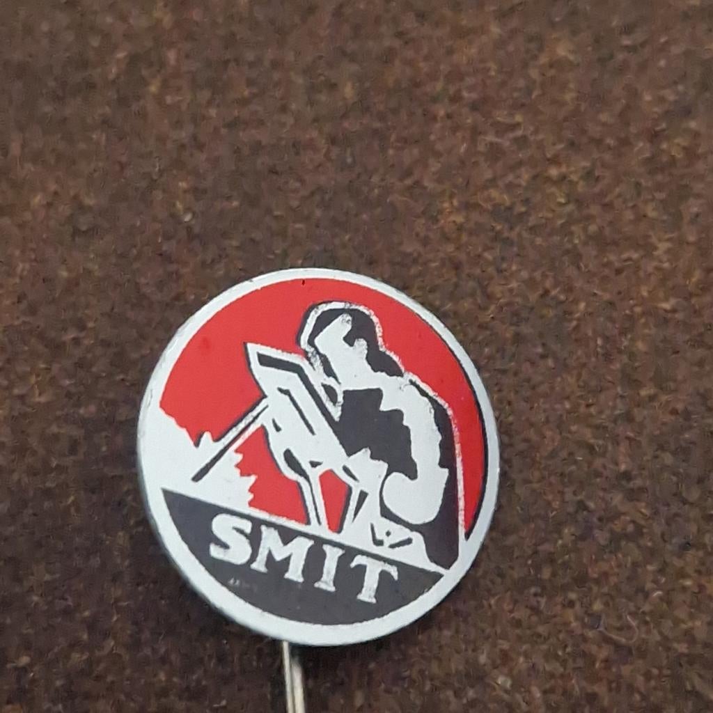 SPELDJE Smit, Verzamelen, Speldjes, Pins en Buttons, Ophalen of Verzenden, Zo goed als nieuw, Merk