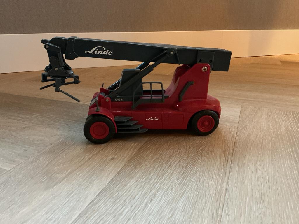 Linde speelgoed reachstacker, Ophalen of Verzenden, Gebruikt