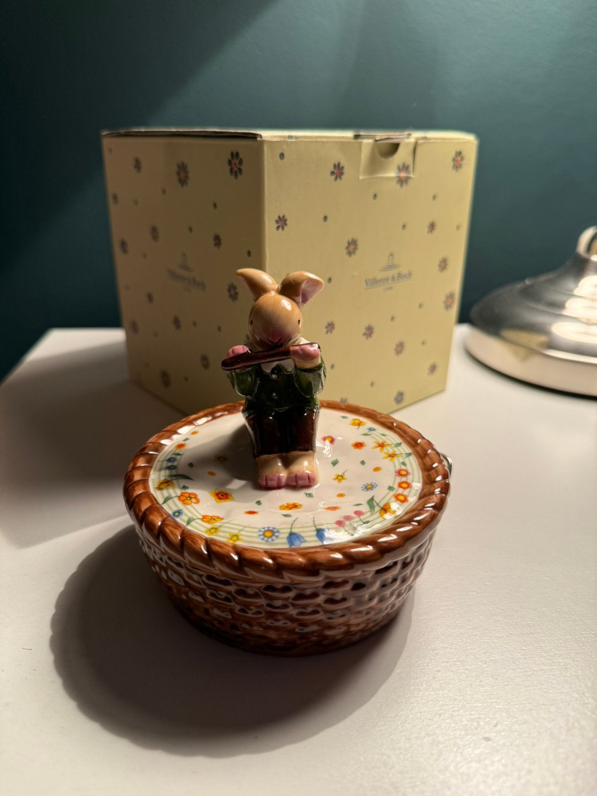 Villeroy & boch bunny family pasen spring muziekdoos, Ophalen, Zo goed als nieuw