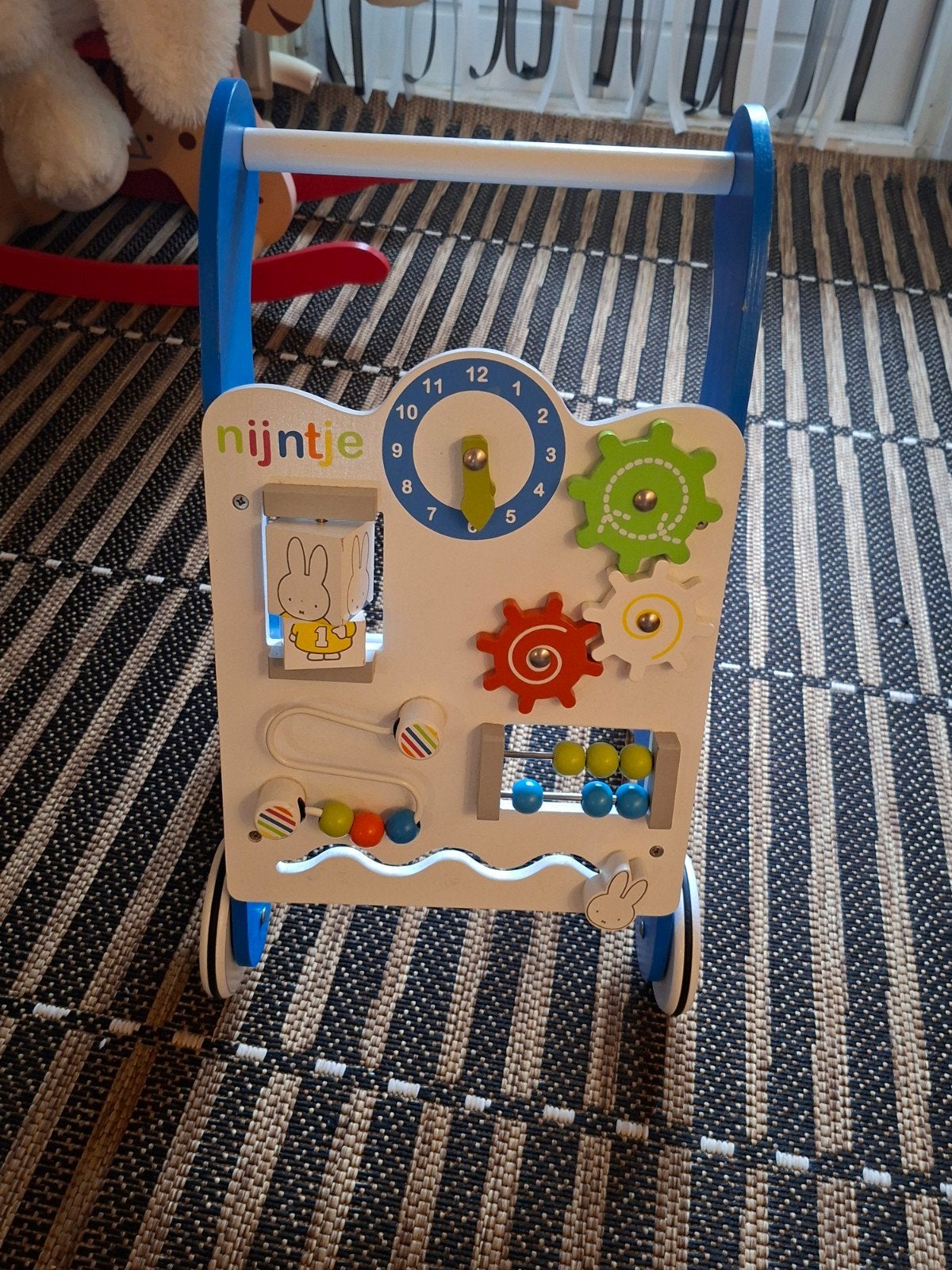 Nijntje Houten Loopwagen met Activiteitenpaneel, Kinderen en Baby's, Ophalen, Gebruikt, Overige typen, Met wieltjes