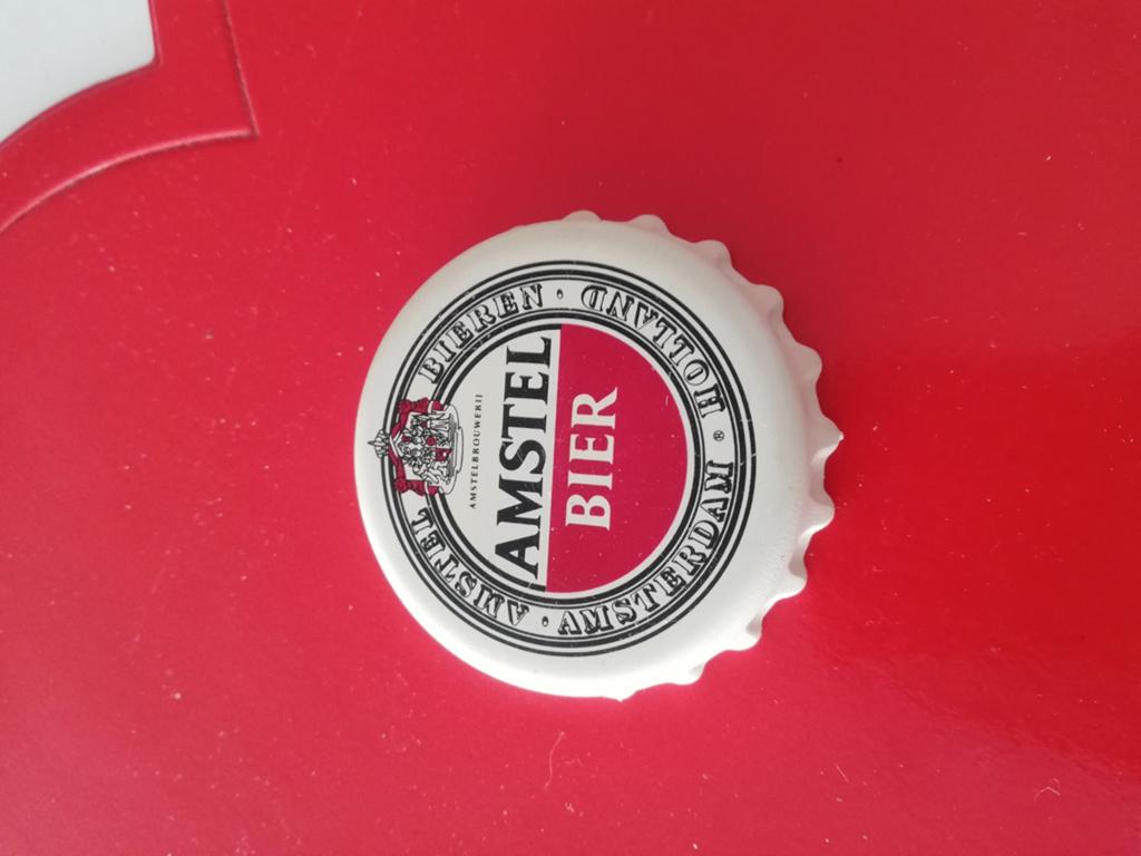 Flesopener rond van Amstel Bier., Ophalen of Verzenden, Nieuw, Flesopener, Amstel