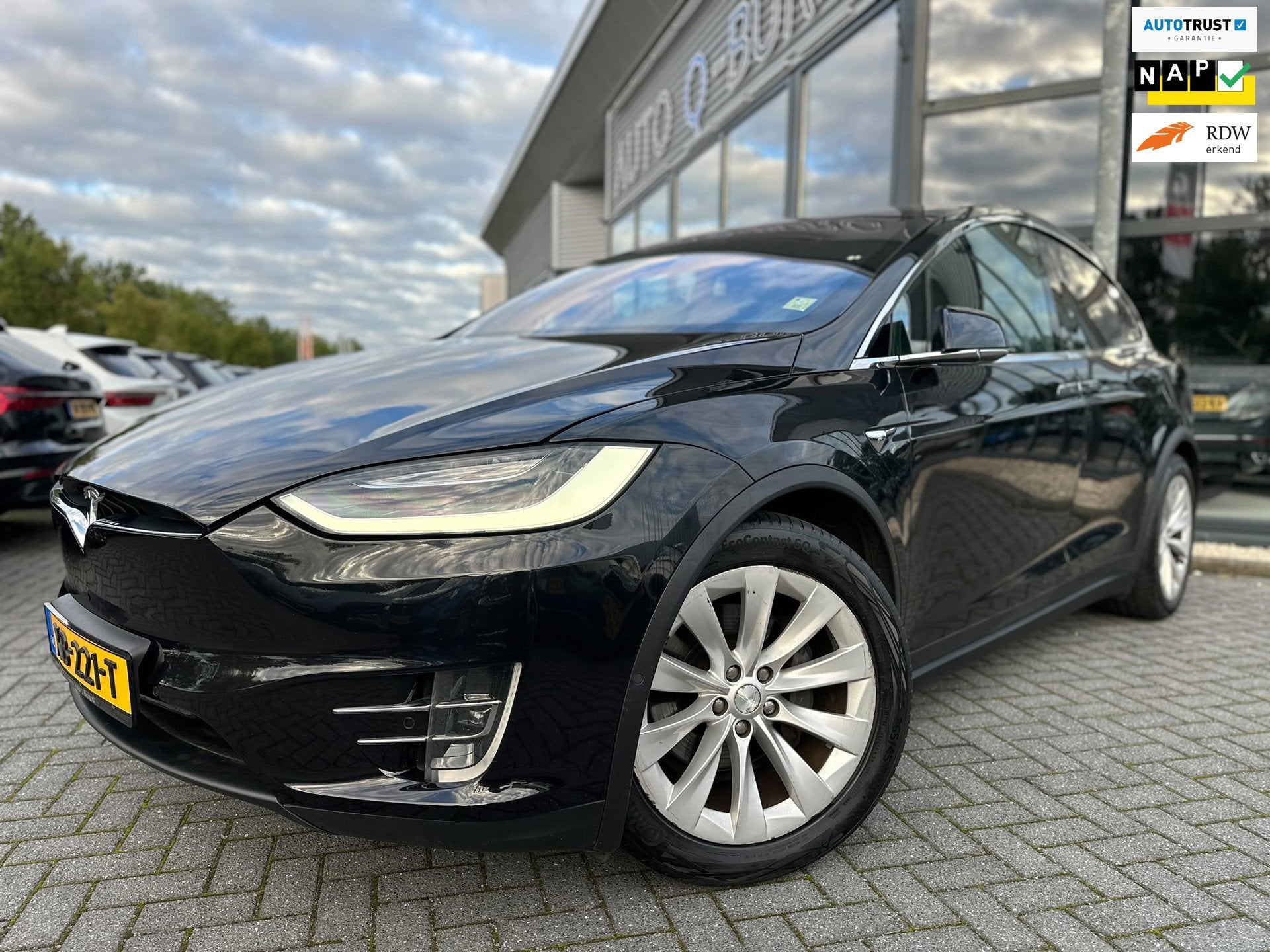 Tesla Model X 75D Base | 7 Peroons | Leder | Orgineel NL | N, Automaat, Gebruikt, 124 €/maand, 417 km