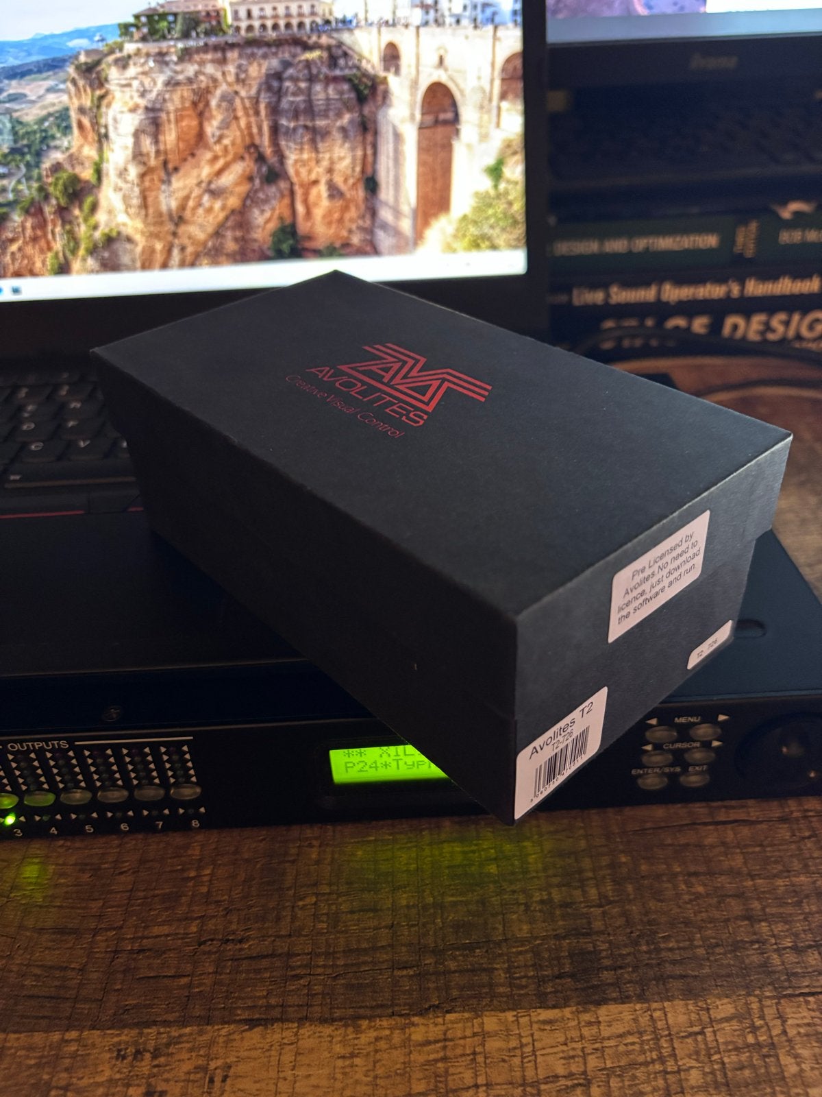 Avolites T2 DMX Interface - Creative Visual Control, Muziek en Instrumenten, Ophalen, Zo goed als nieuw