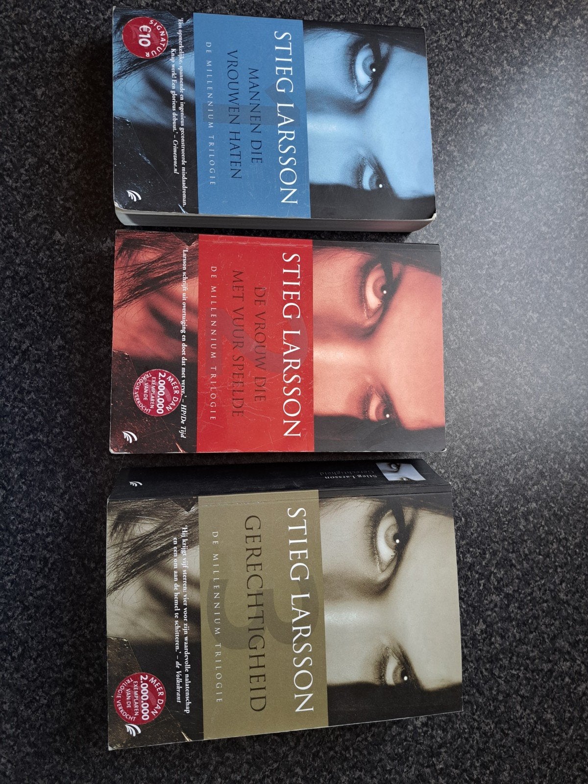 Stieg Larsson Millennium Trilogie: Mannen die Vrouwen Haten, Boeken, Ophalen of Verzenden, Gelezen, Stieg Larsson, Scandinavië