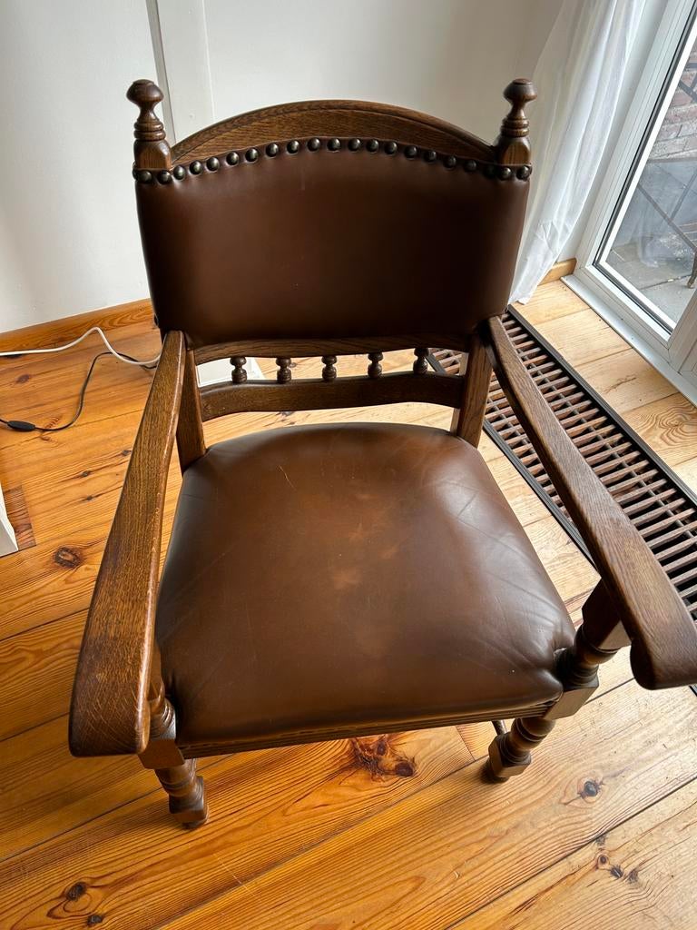 Antieke bureaustoel, Antiek en Kunst, Antiek | Meubels | Stoelen en Banken, Ophalen