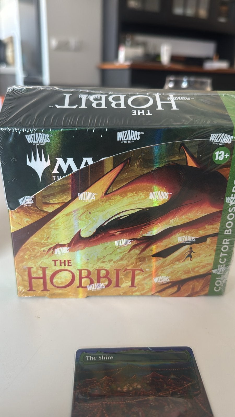 Magic The Gathering: The Hobbit Collector Booster Box, Ophalen of Verzenden, Nieuw, Boosterbox, Foil
