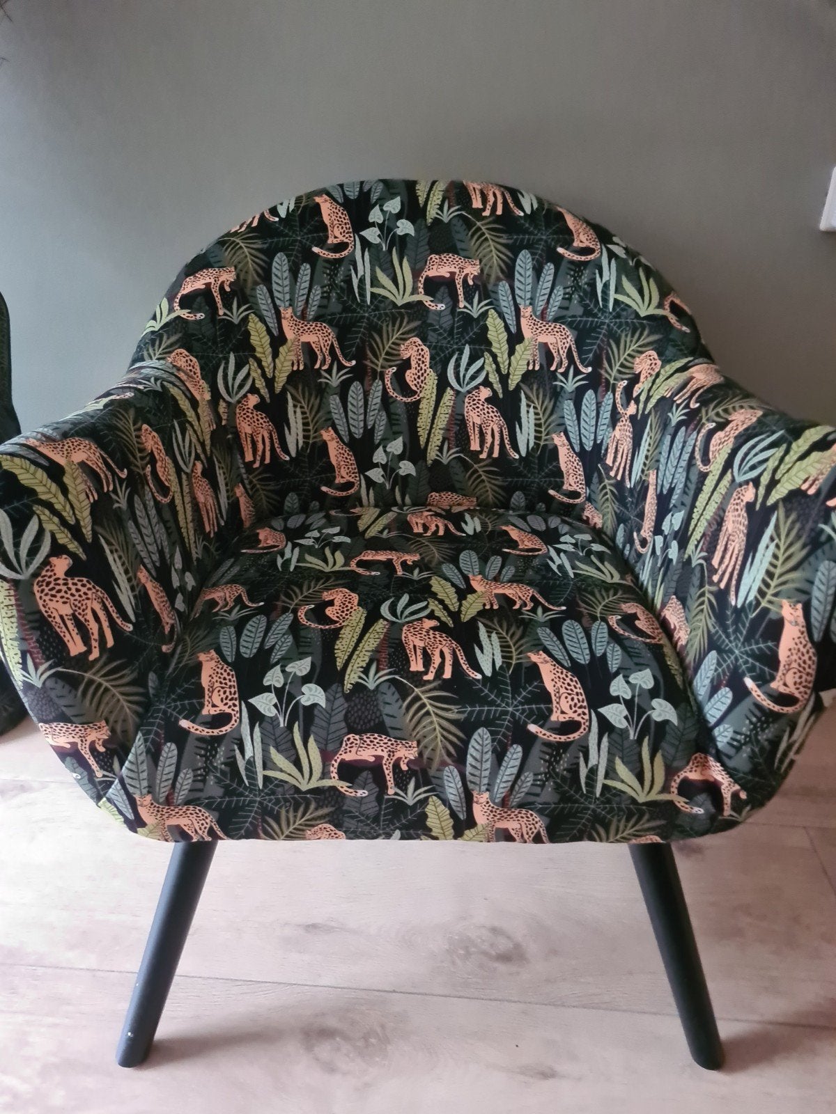 Leuke fauteuil, Ophalen, 75 tot 100 cm, 50 tot 75 cm