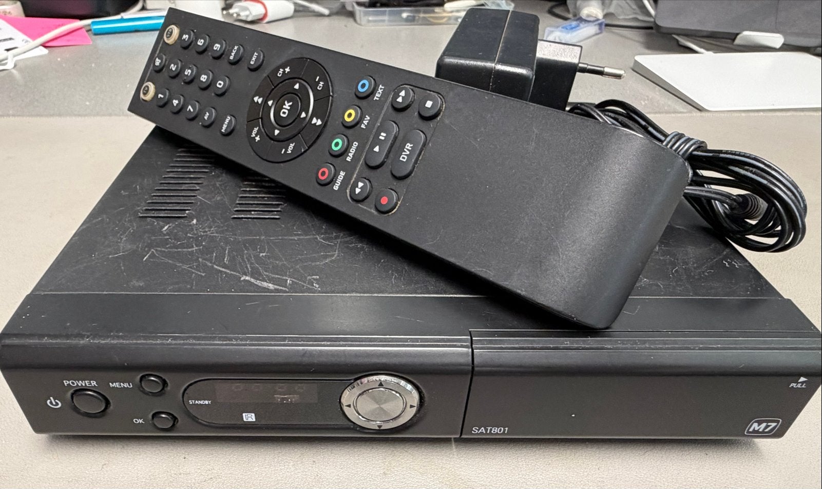 CanalDigitaal M7 SAT801 Satellietontvanger+afstandsbediening, Ophalen of Verzenden, Gebruikt, Decoder