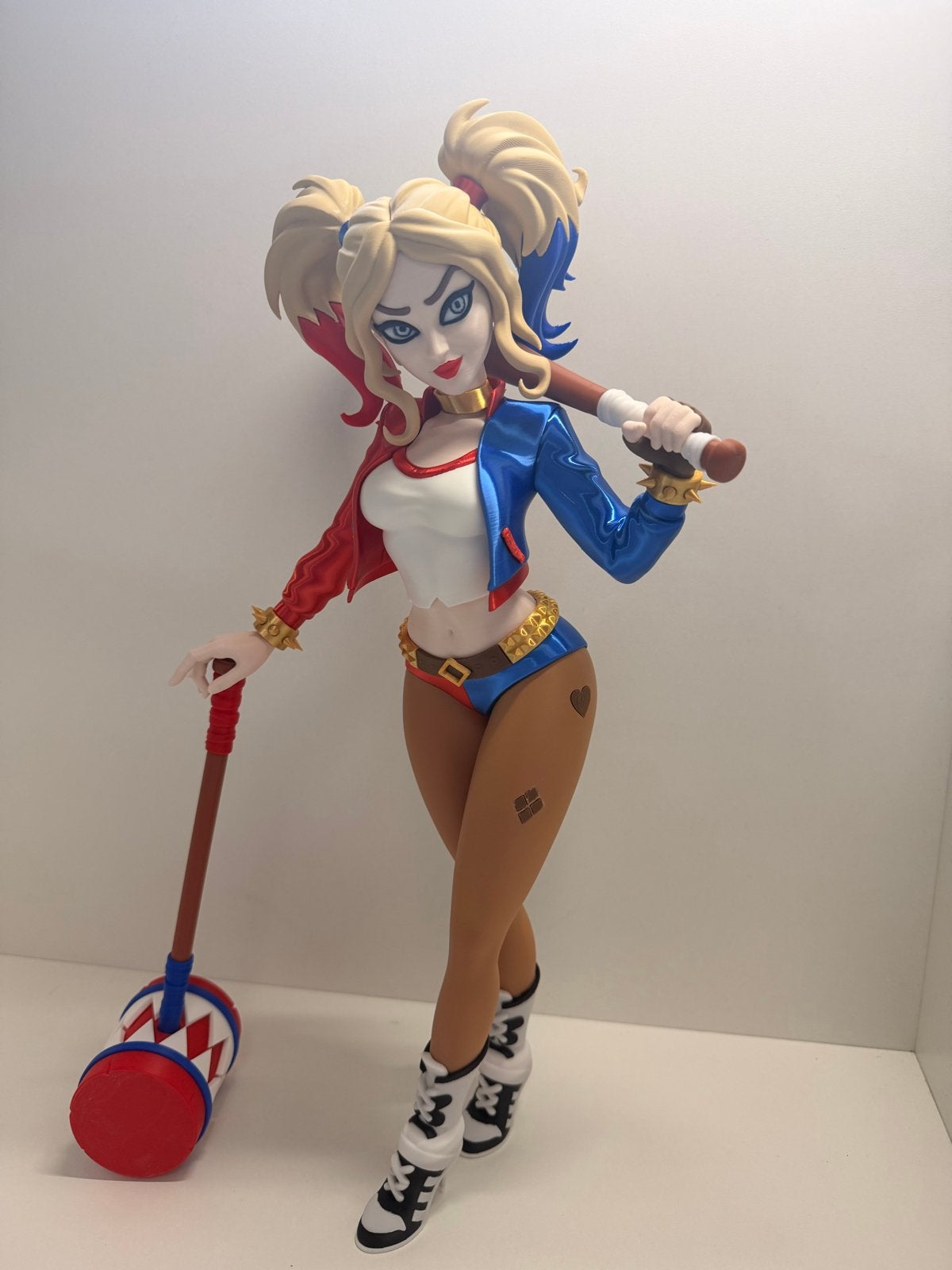 Harley Quinn beeld 40 cm - DC Comics, Ophalen of Verzenden, Nieuw, Beeldje, Replica of Model