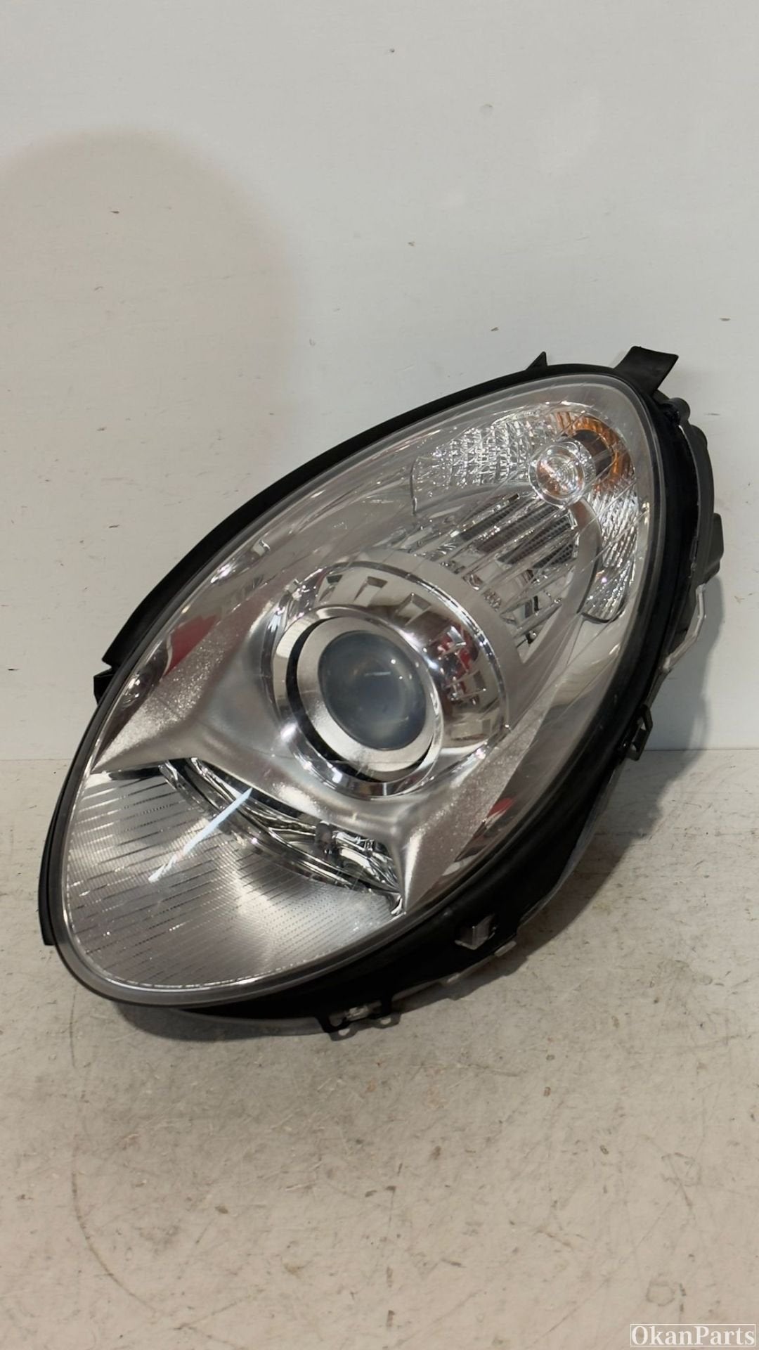 Mercedes R-klasse W251 Xenon koplamp links A2518201361, Info@fabrikant.eu, Fabrikantstraat 1
1000 AA  Amsterdam, NL, Mercedes-Benz