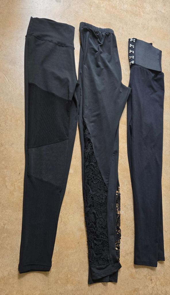 Set van 3 Zwarte Leggings M/L - Mesh, Kant & Corset Details, Kleding | Dames, Legging, Zwart, Maat 40/42 (M), Ophalen of Verzenden
