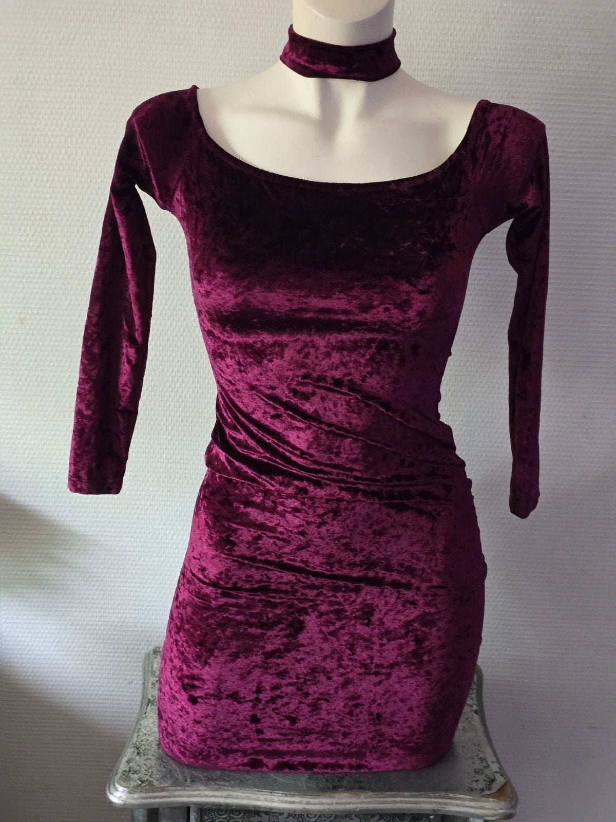 Shein fluwelen jurk bordeauxrood maat XS, Ophalen of Verzenden, Zo goed als nieuw, SHEIN, Maat 34 (XS) of kleiner