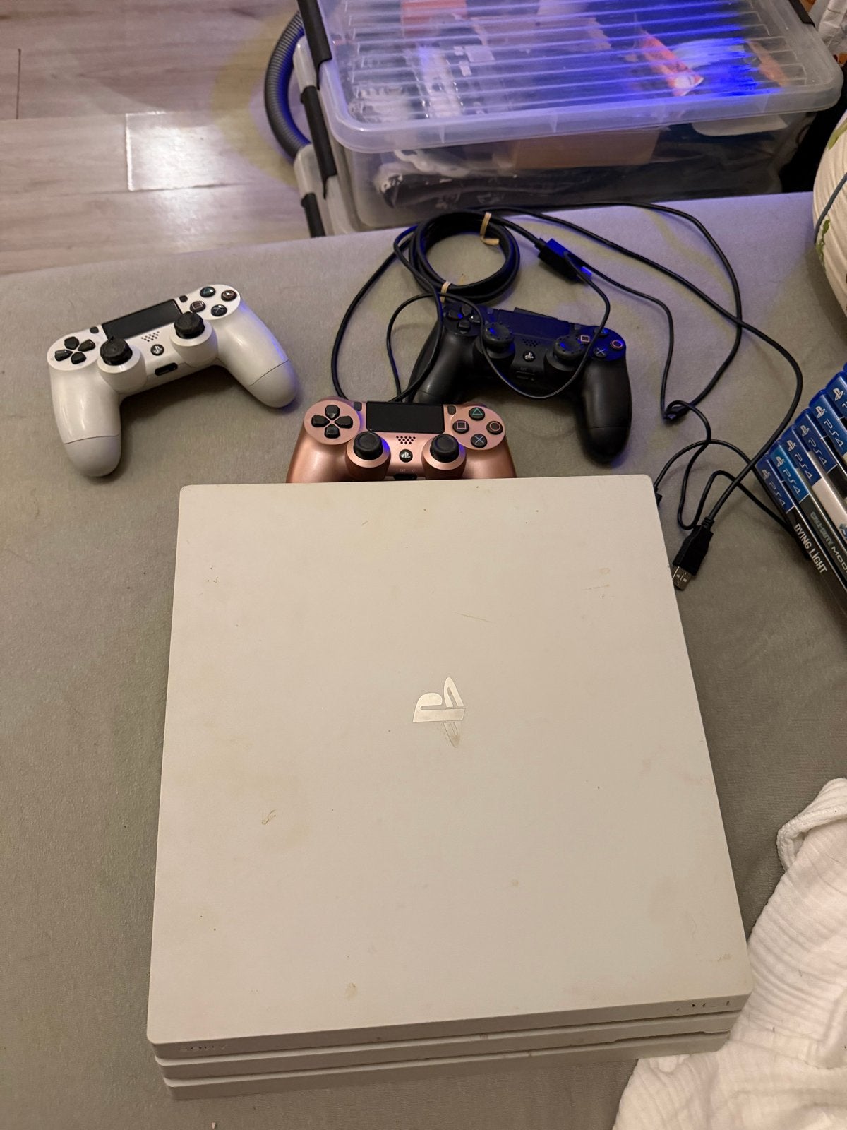 PlayStation 4 Pro 1TB met 3 controllers en games, Ophalen, 1 TB, Pro, Met 3 controllers of meer