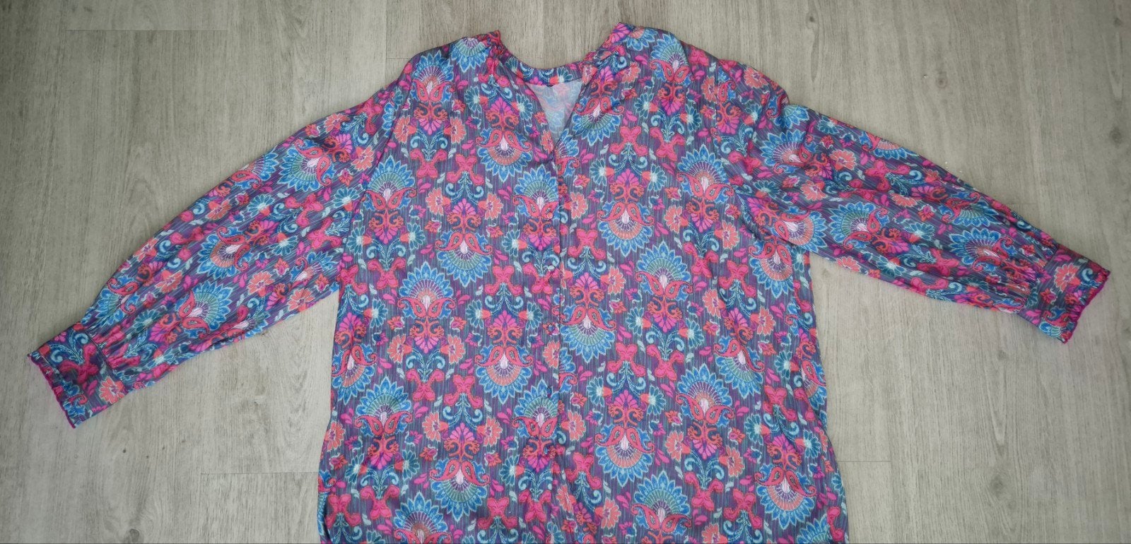 prachtige blouse kleurig maat 48/50, Kleding | Dames, Ophalen of Verzenden, Zo goed als nieuw, Blouse of Tuniek