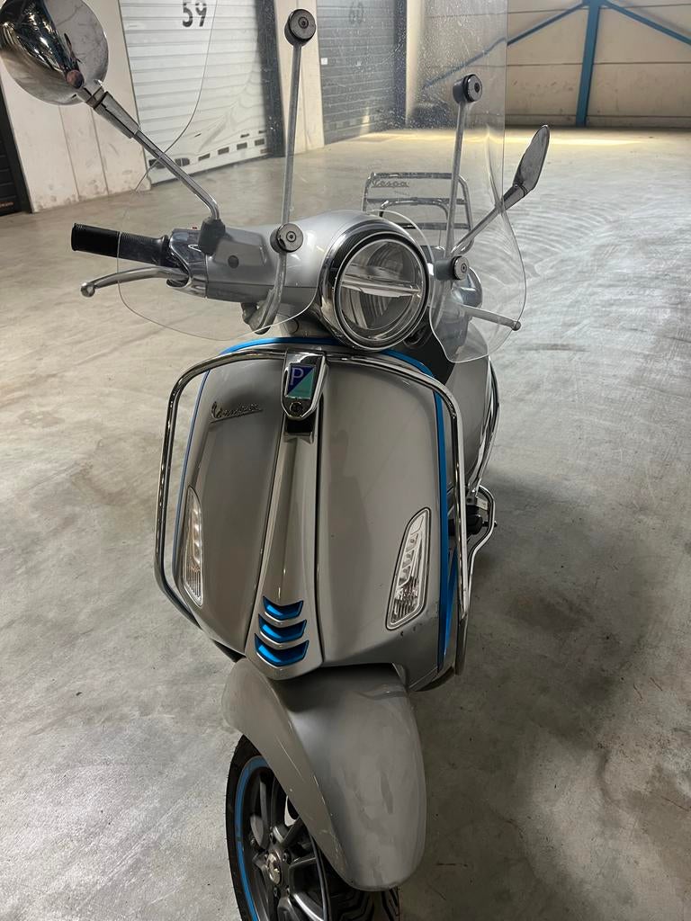 Vespa Sprint elettrica 45km scooter elletrica defect, Fietsen en Brommers, Scooters | Vespa, Ophalen, Overige modellen, Maximaal 45 km/u