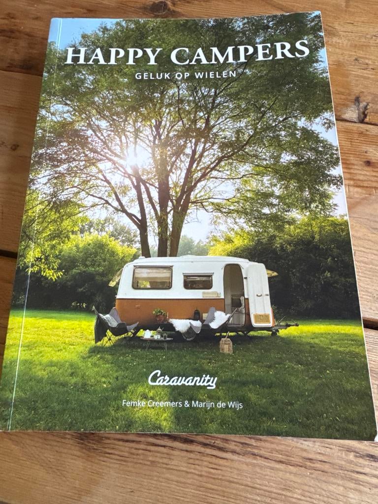 Happy Campers: Geluk op Wielen - Inspiratieboek, Ophalen of Verzenden, Zo goed als nieuw, Overige onderwerpen